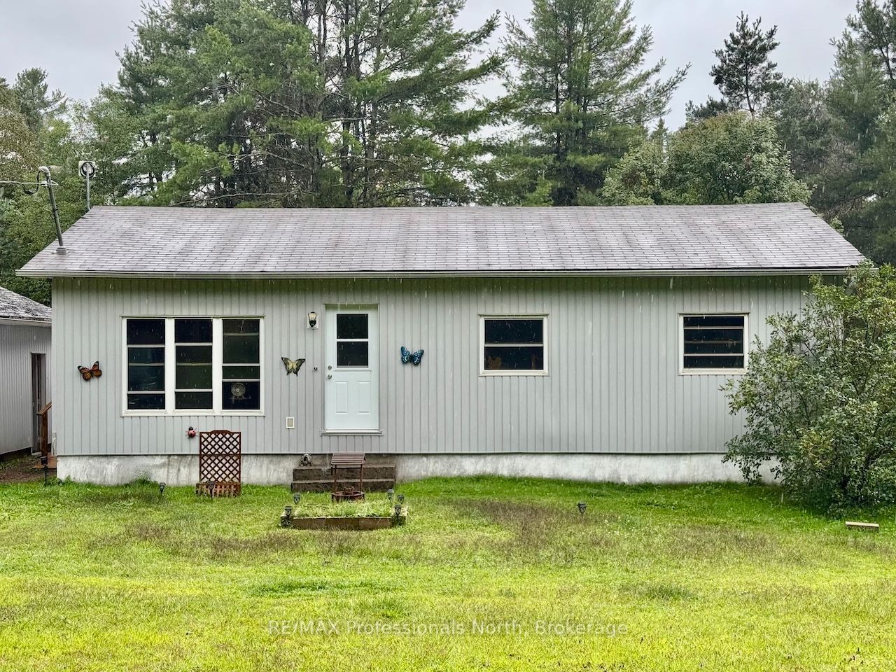 2584 Contau Lake Road, Highlands East, ON K0M 1R0 photo 3