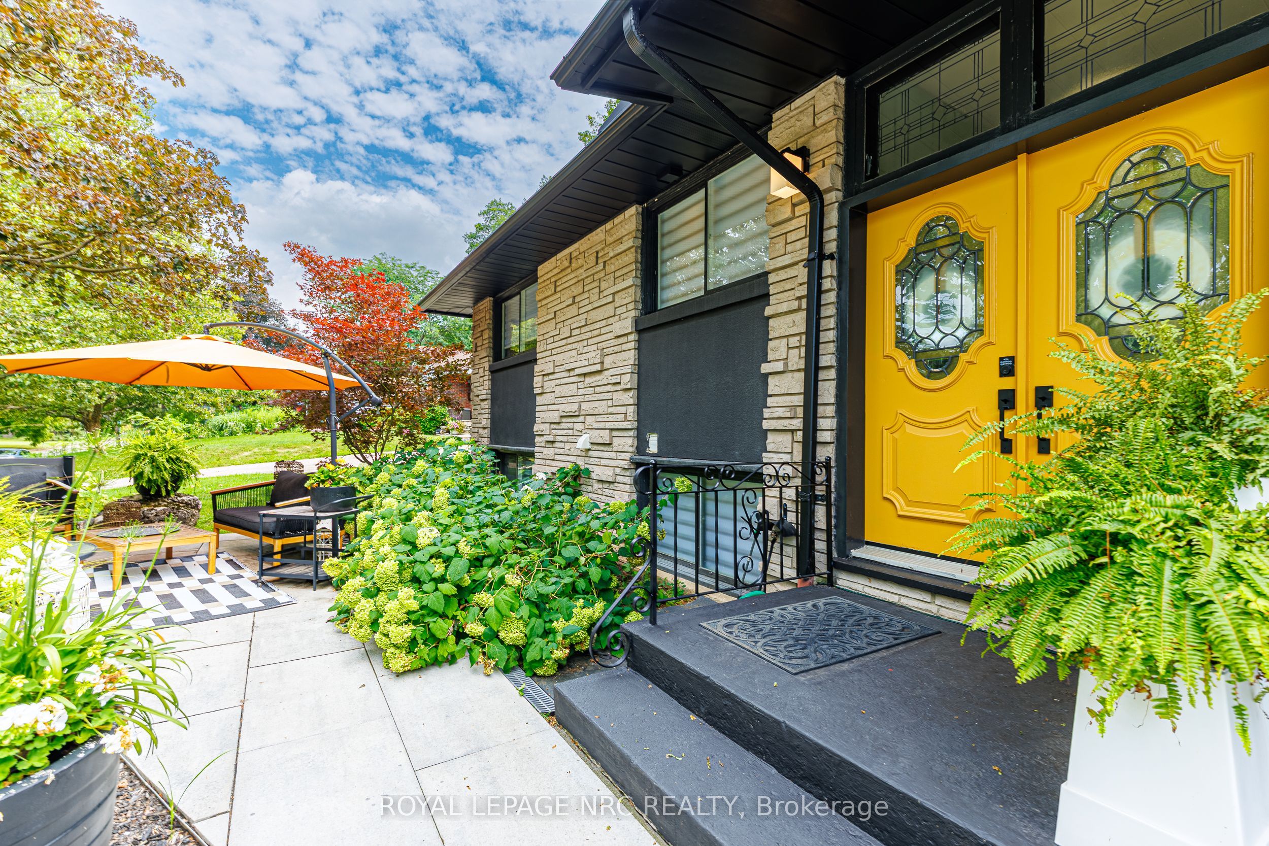 180 Woodside Drive, St. Catharines, ON L2T 1X6 photo 5