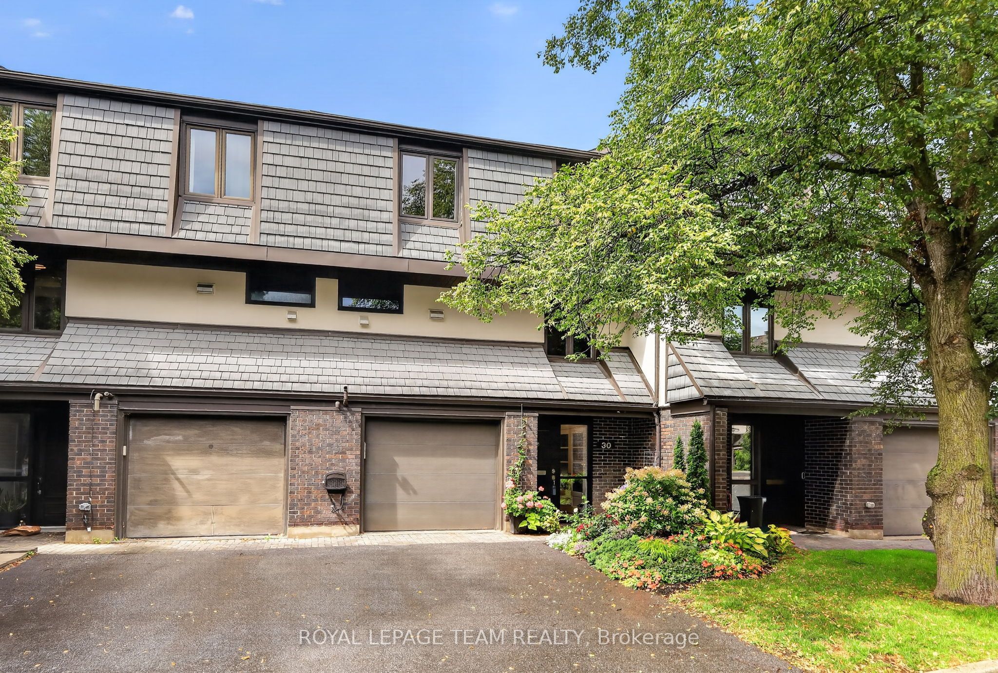 655 Richmond Road 30, Carlingwood - Westboro and Area, ON K2A 3Y3