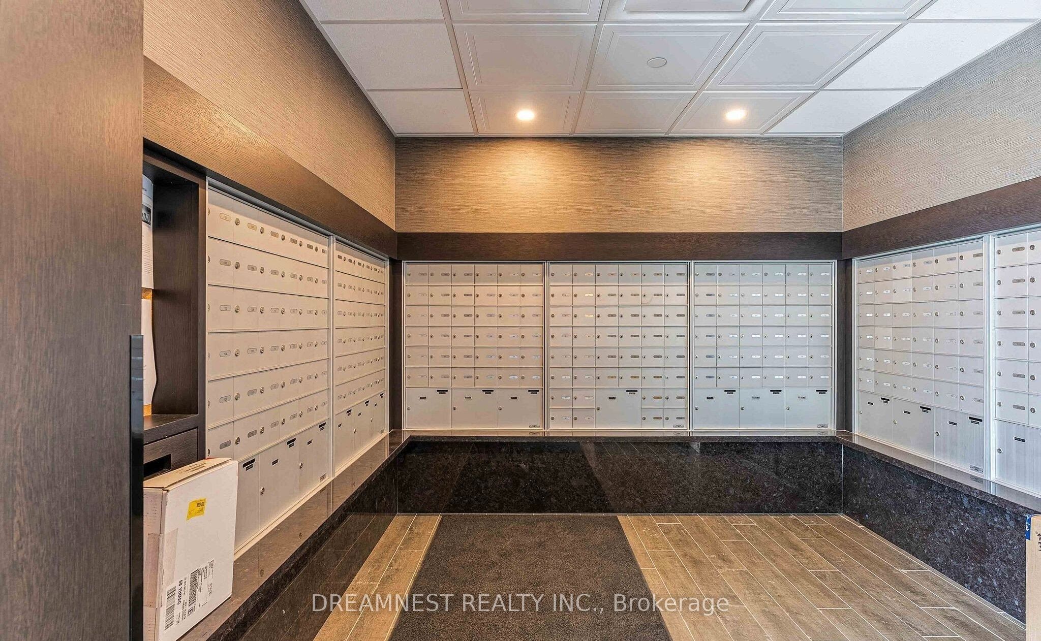 460 Dundas Street E 206, Hamilton, ON L8B 2A5 photo 4