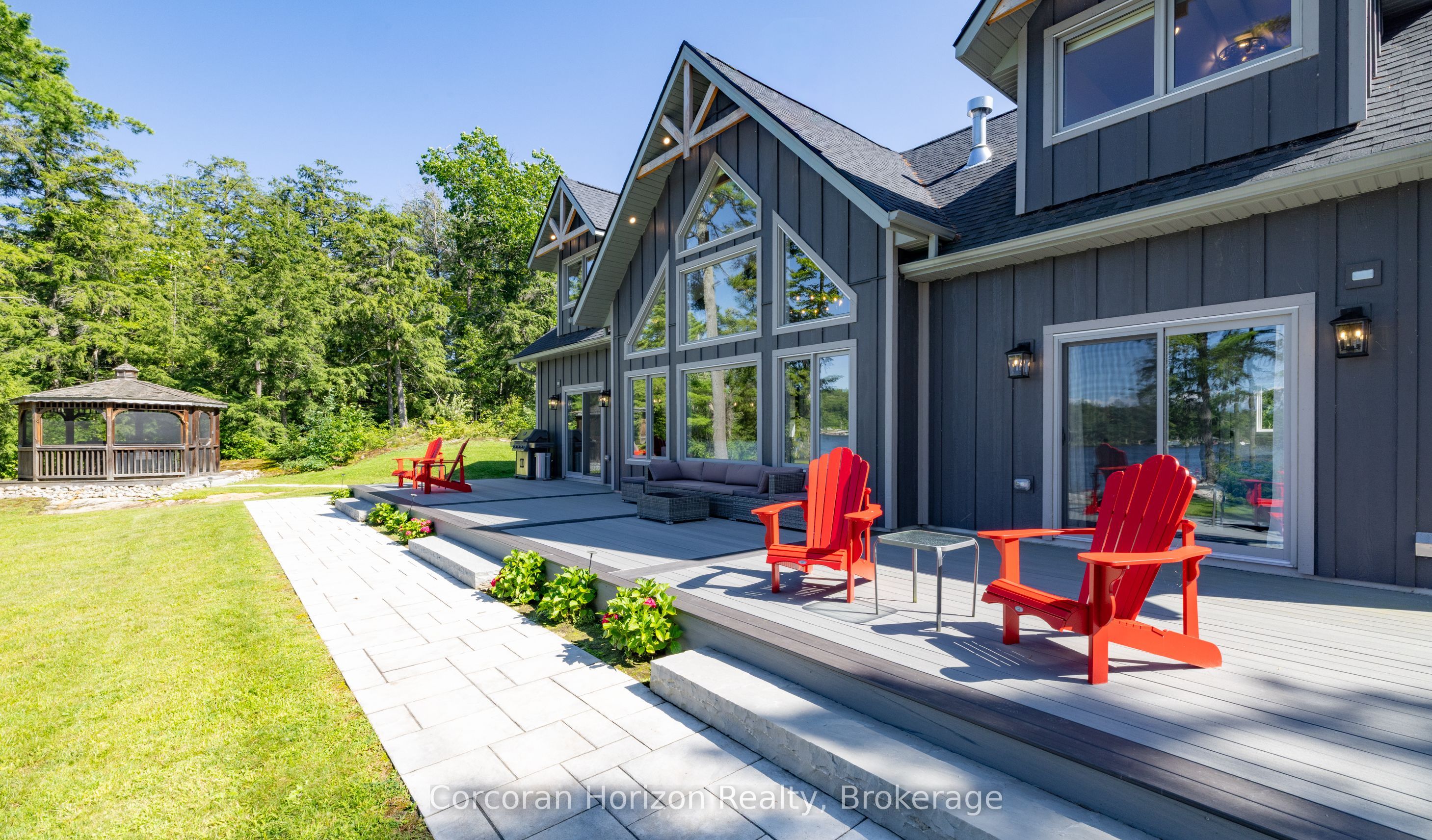 157 NICHOLSON Road, Georgian Bay, ON L0K 1S0