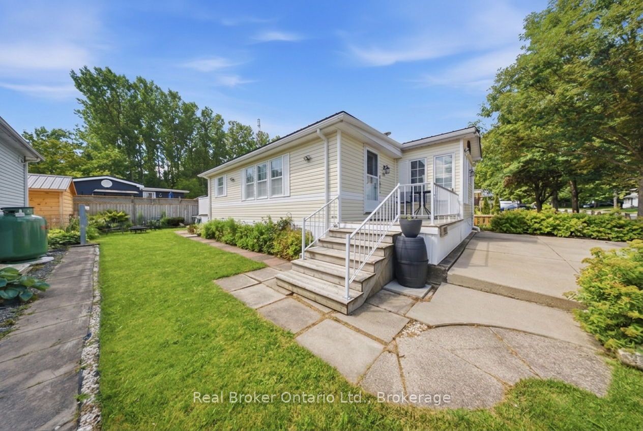 428 Pine Pass, Centre Wellington, ON N1M 2W5 photo 2