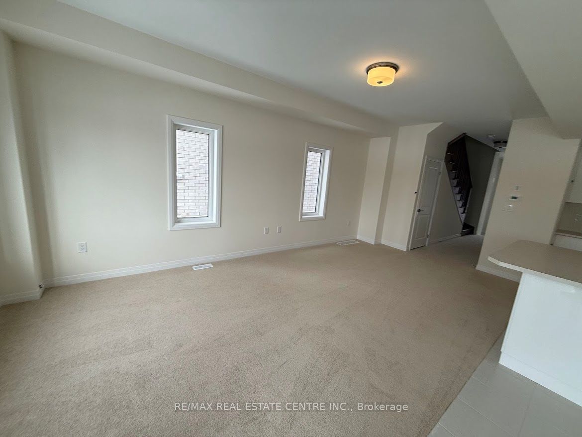660 Colborne Street W 76, Brantford, ON N3T 0L8 photo 2