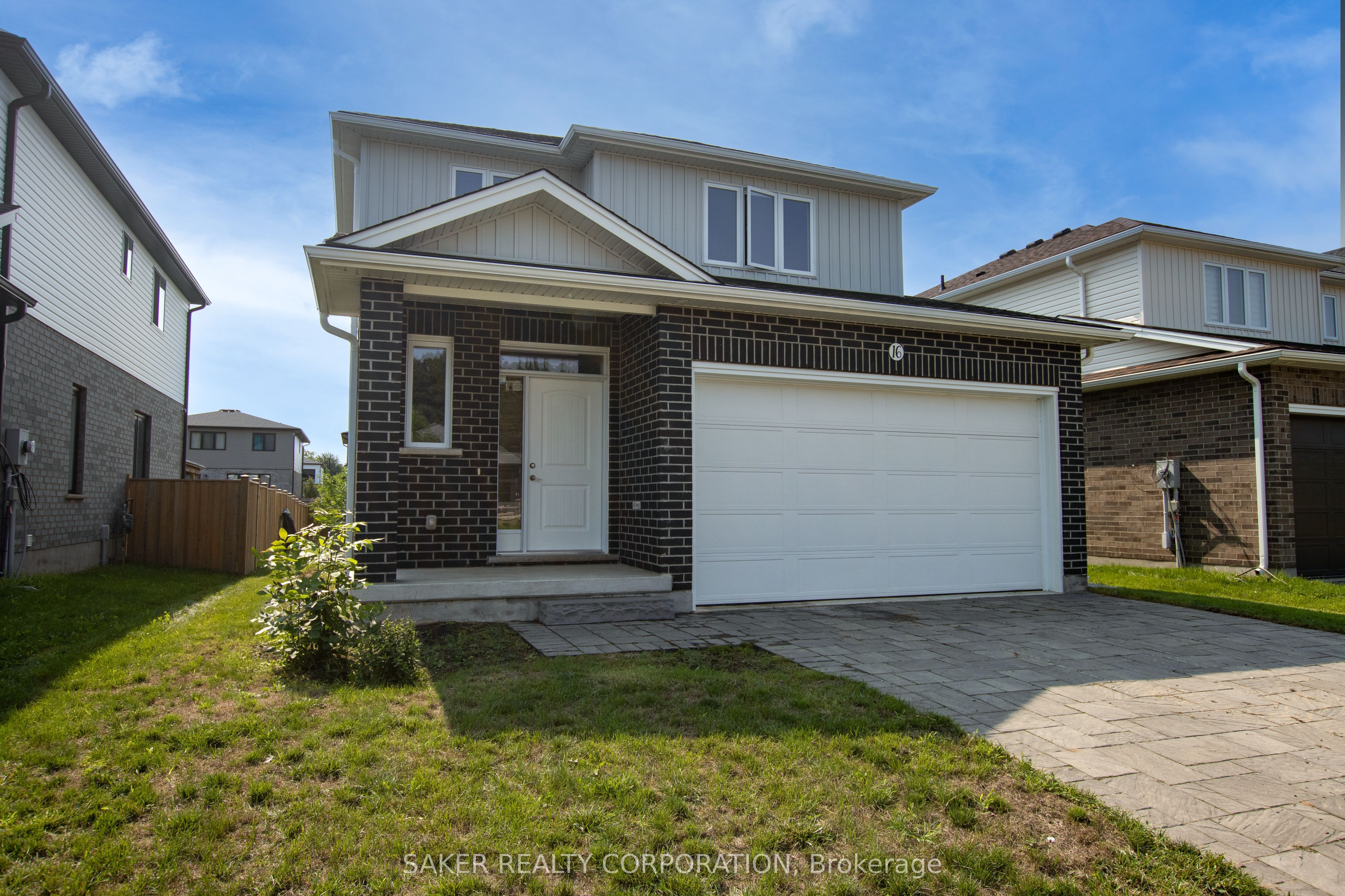 16 Armstrong Street, Strathroy-Caradoc, ON N0L 1E0 photo 4