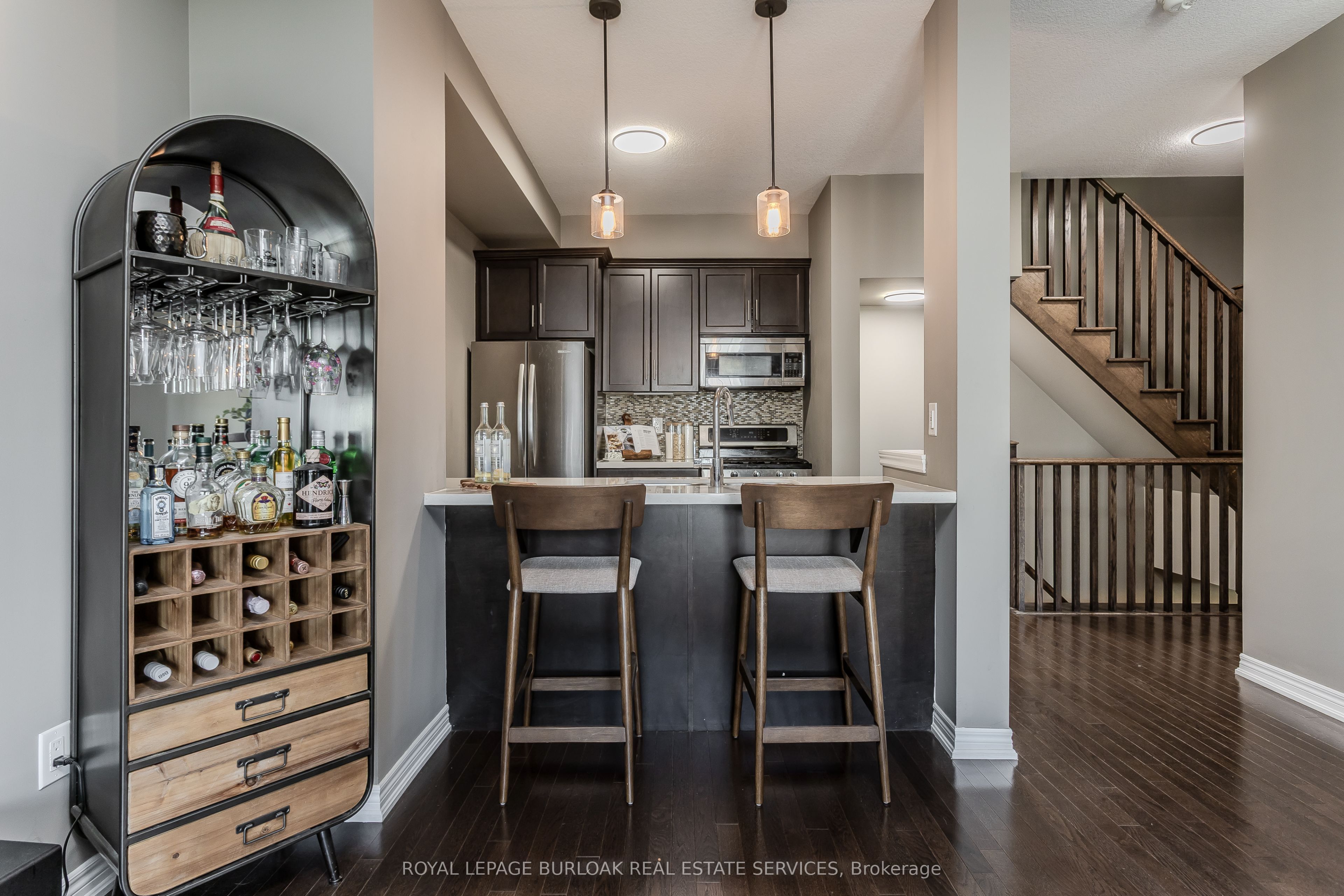 215 Dundas Street E 29, Hamilton, ON L8B 0X2 photo 5