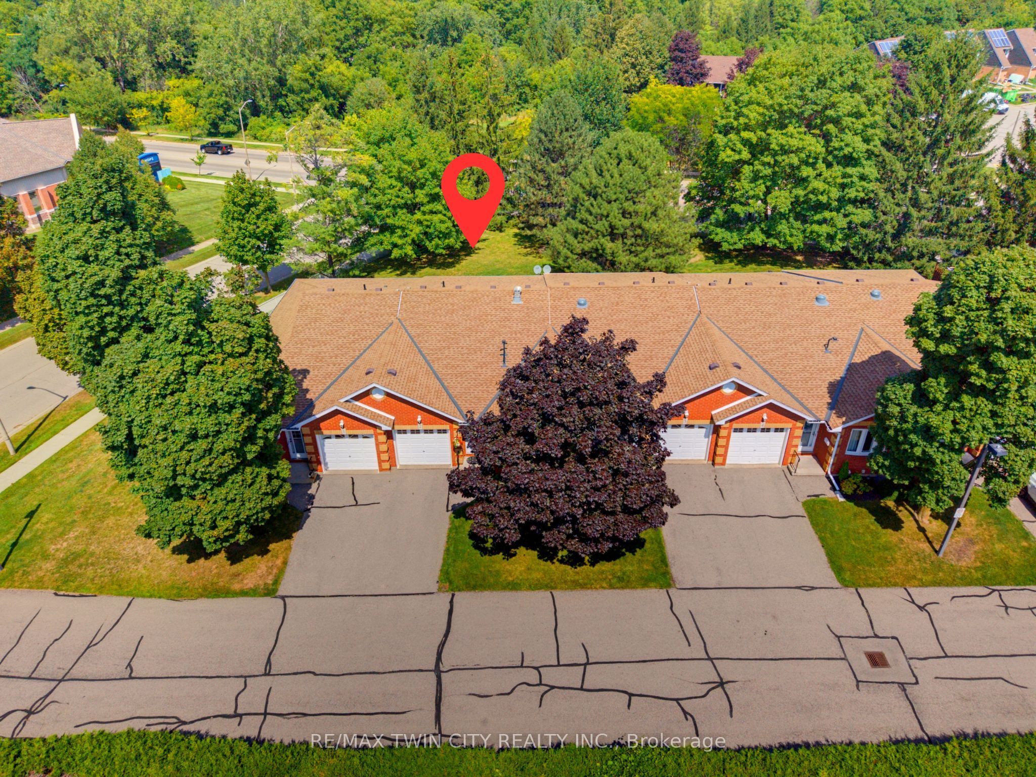 1 Buchanan Crescent 2, Brantford, ON N3P 2B2 photo 3