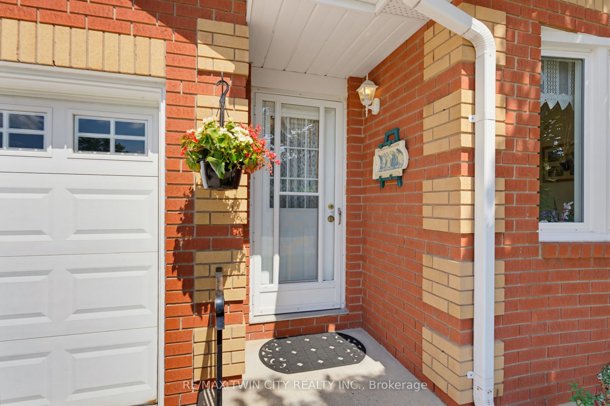 1 Buchanan Crescent 2, Brantford, ON N3P 2B2 photo 5