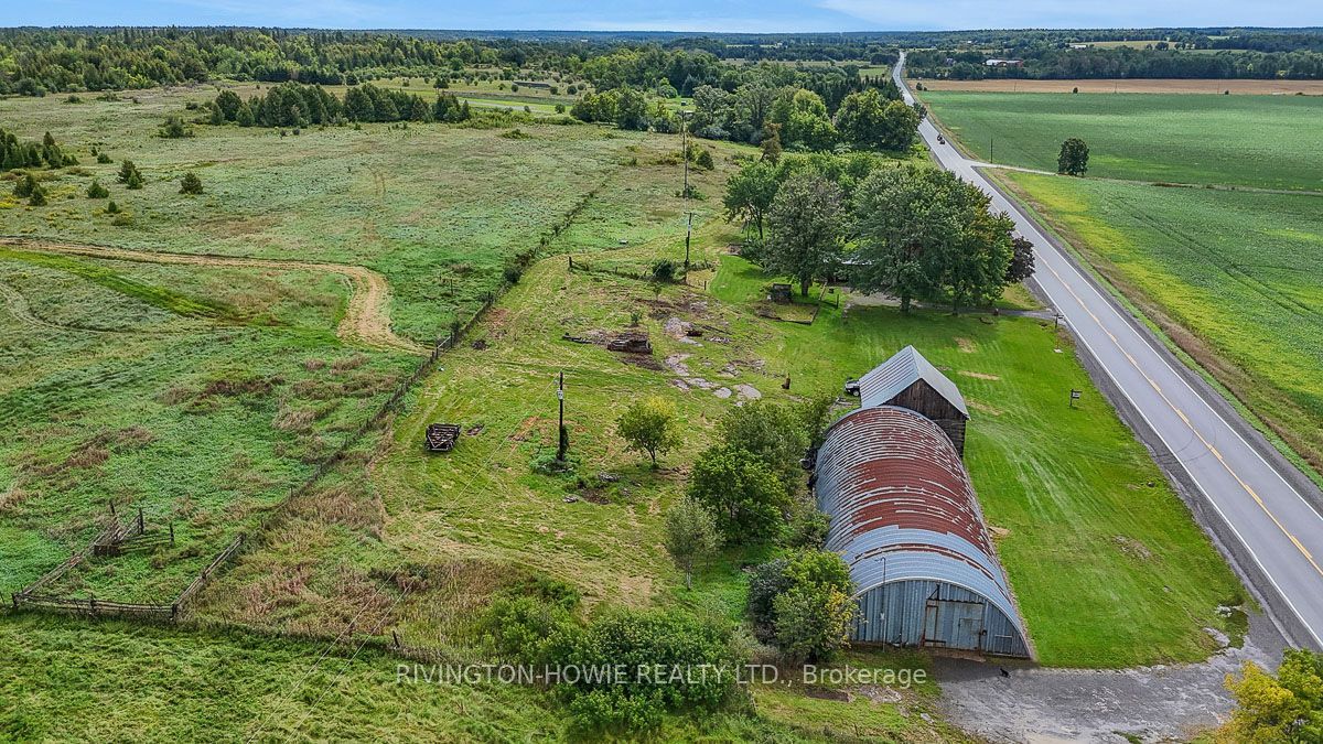 2630 Upper Dwyer Hill Road, Carp - Huntley Ward, ON K0A 1L0 photo 2