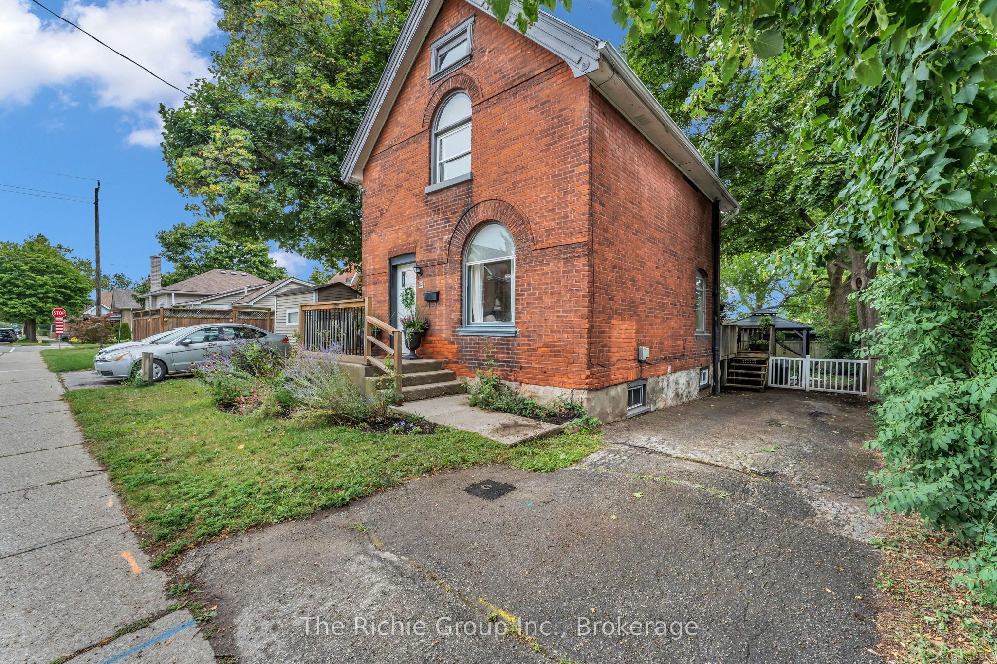 119 Brock Street, Brantford, ON N3S 5E6 photo 4