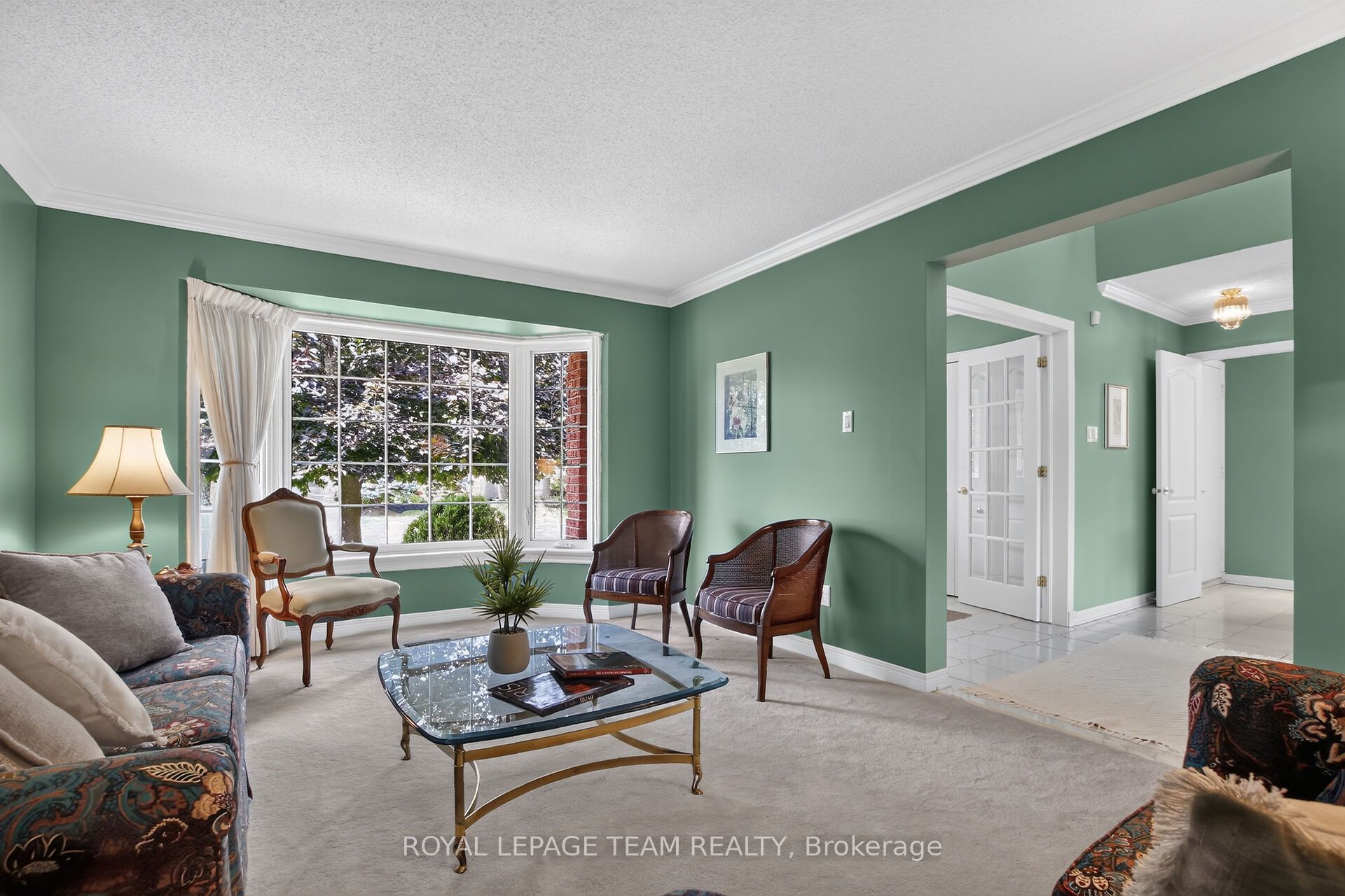 19 Slade Crescent, Kanata, ON K2K 2L1 photo 3