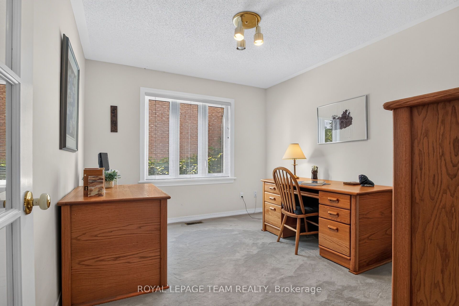 19 Slade Crescent, Kanata, ON K2K 2L1 photo 5