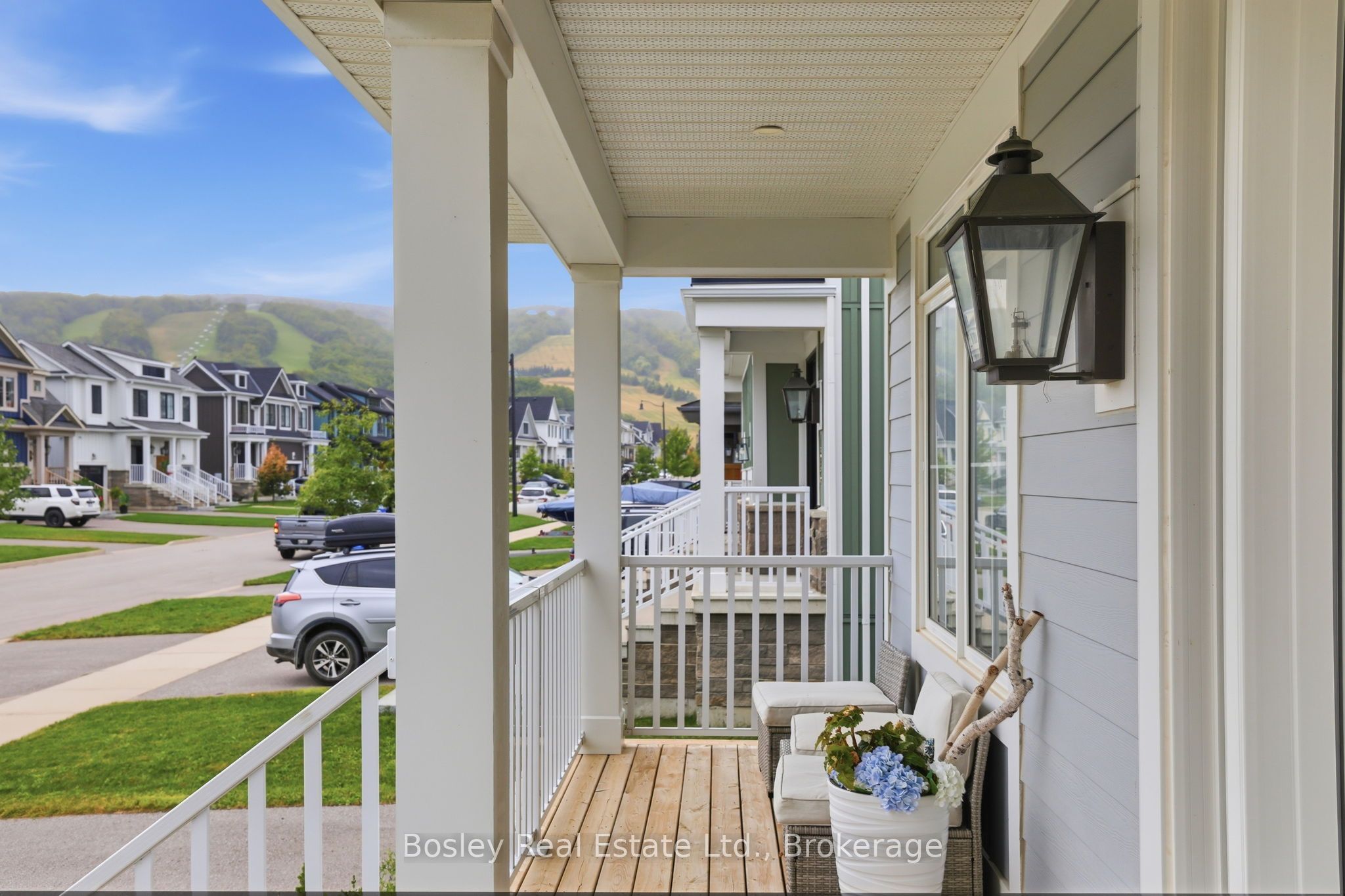 104 Sycamore Street, Blue Mountains, ON L9Y 5S9 photo 3