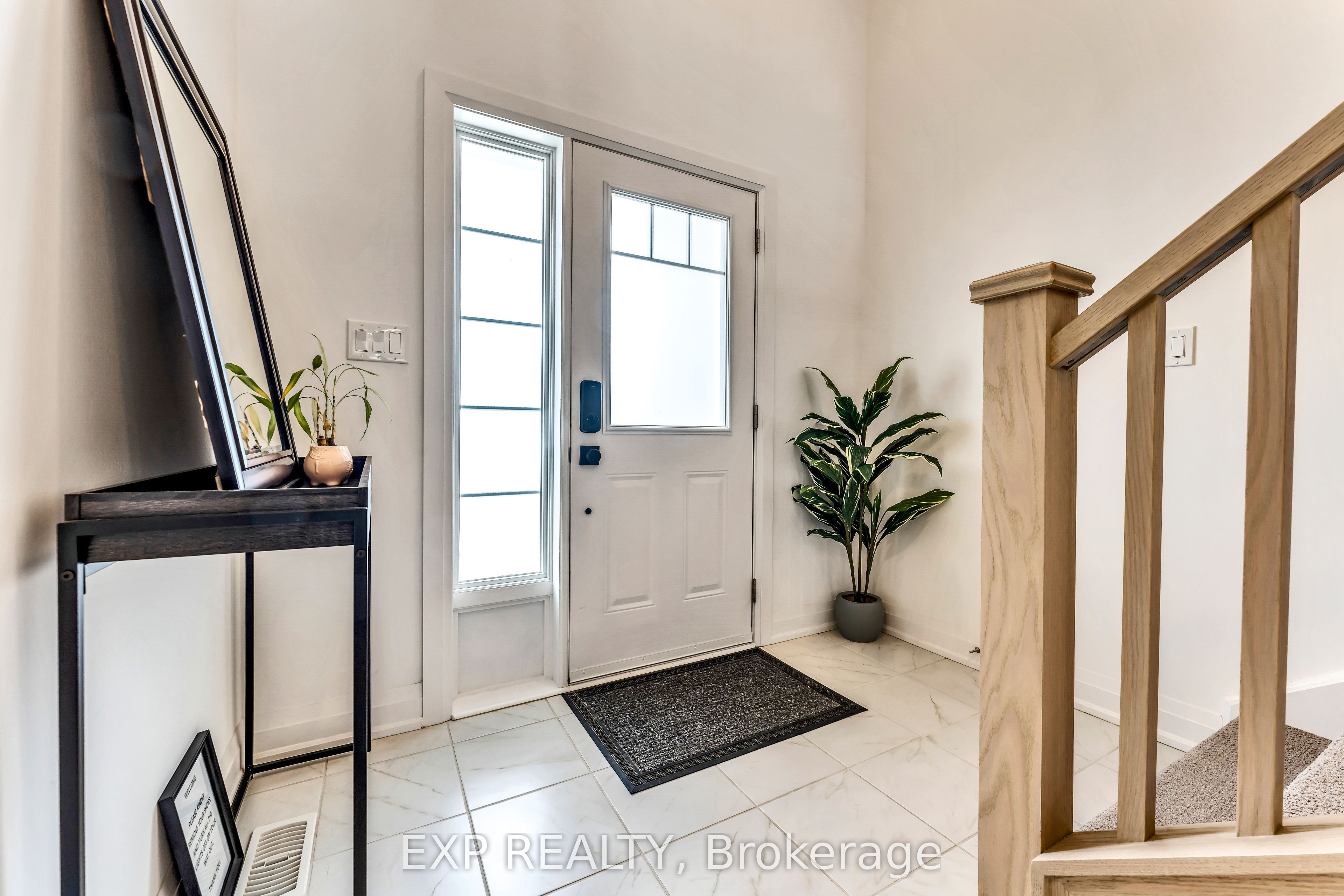 156 SCHOONERS Lane, Blue Mountains, ON N0H 2P0 photo 4