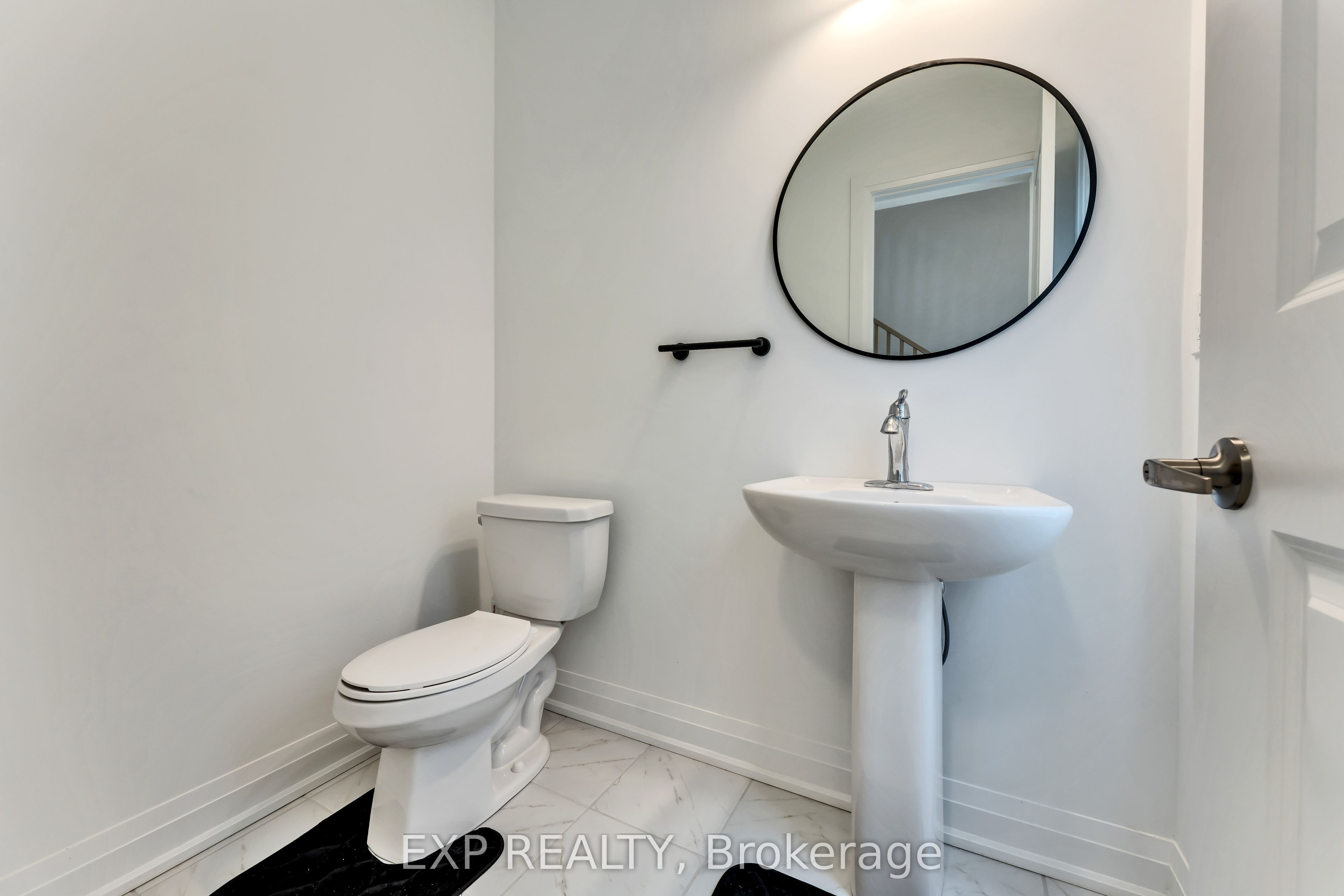 156 SCHOONERS Lane, Blue Mountains, ON N0H 2P0 photo 5