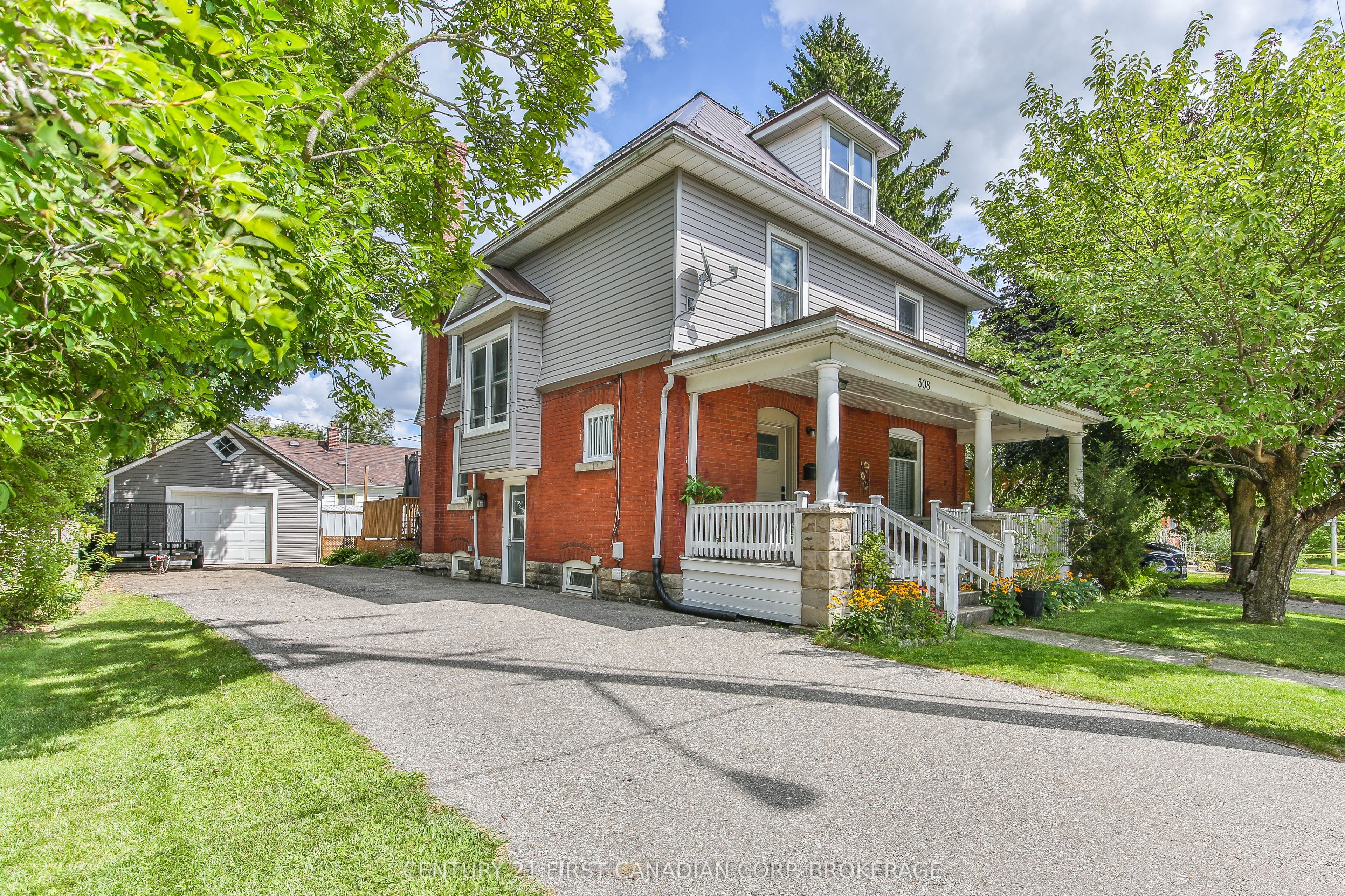 308 Broadway Street, Tillsonburg, ON N4G 3S1