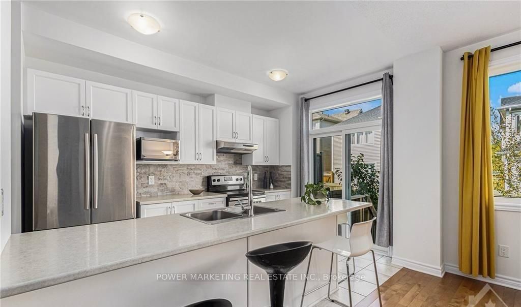 932 Kilbirnie Drive, Barrhaven, ON K2J 6G2 photo 4