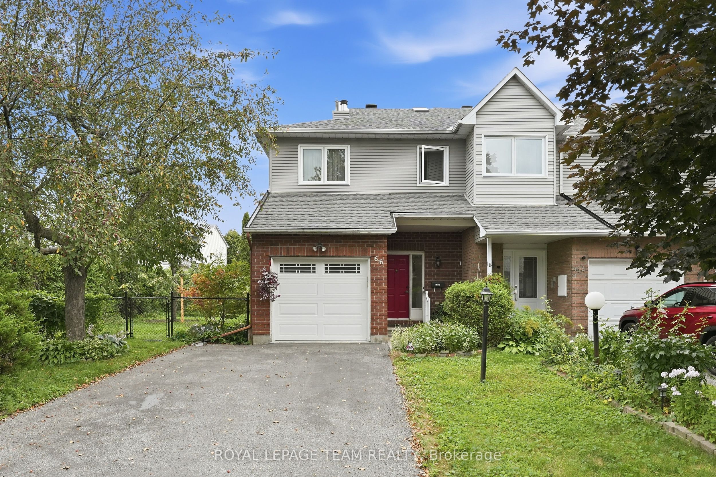 66 Armadale Crescent, Barrhaven, ON K2J 3Z3