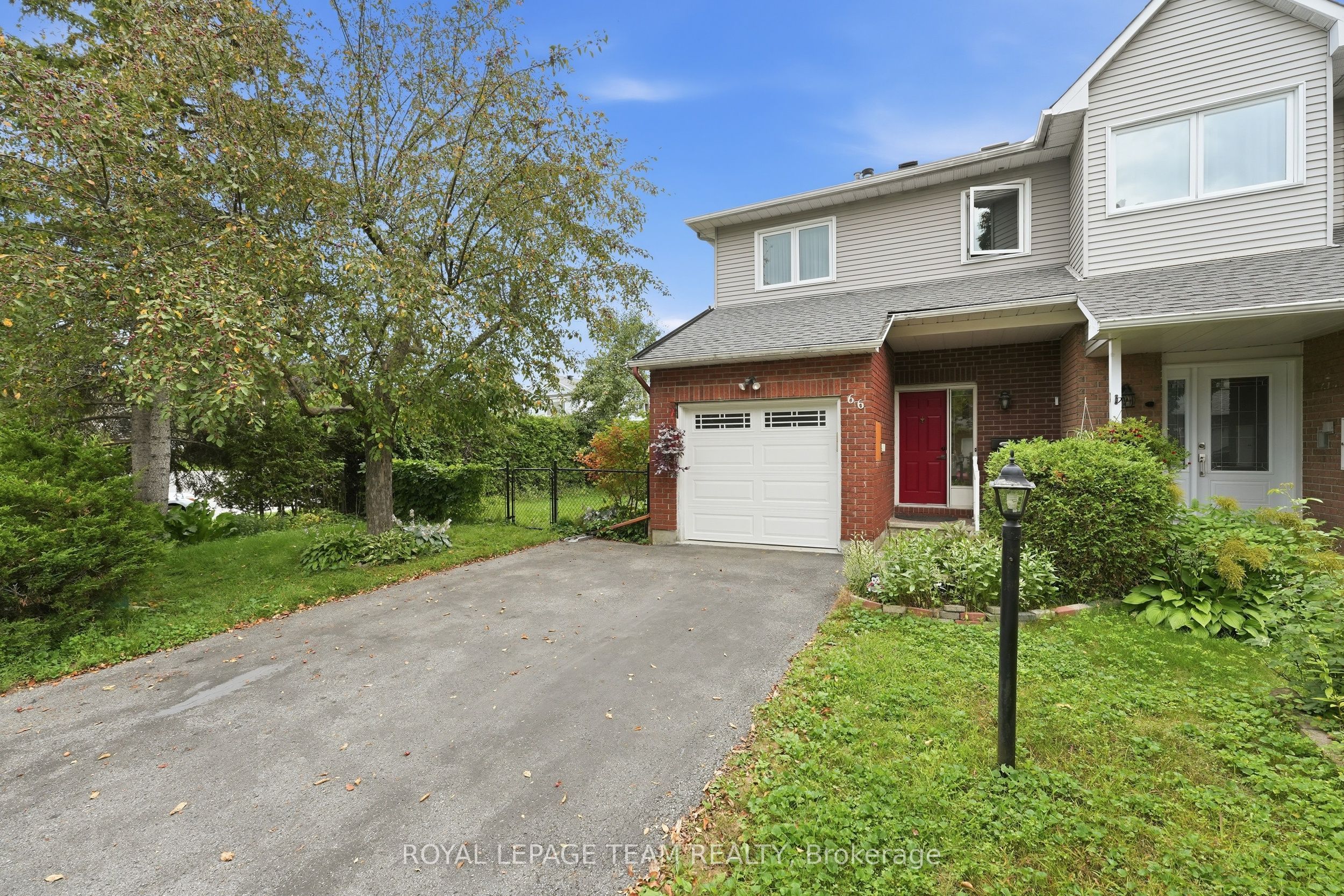 66 Armadale Crescent, Barrhaven, ON K2J 3Z3 photo 2