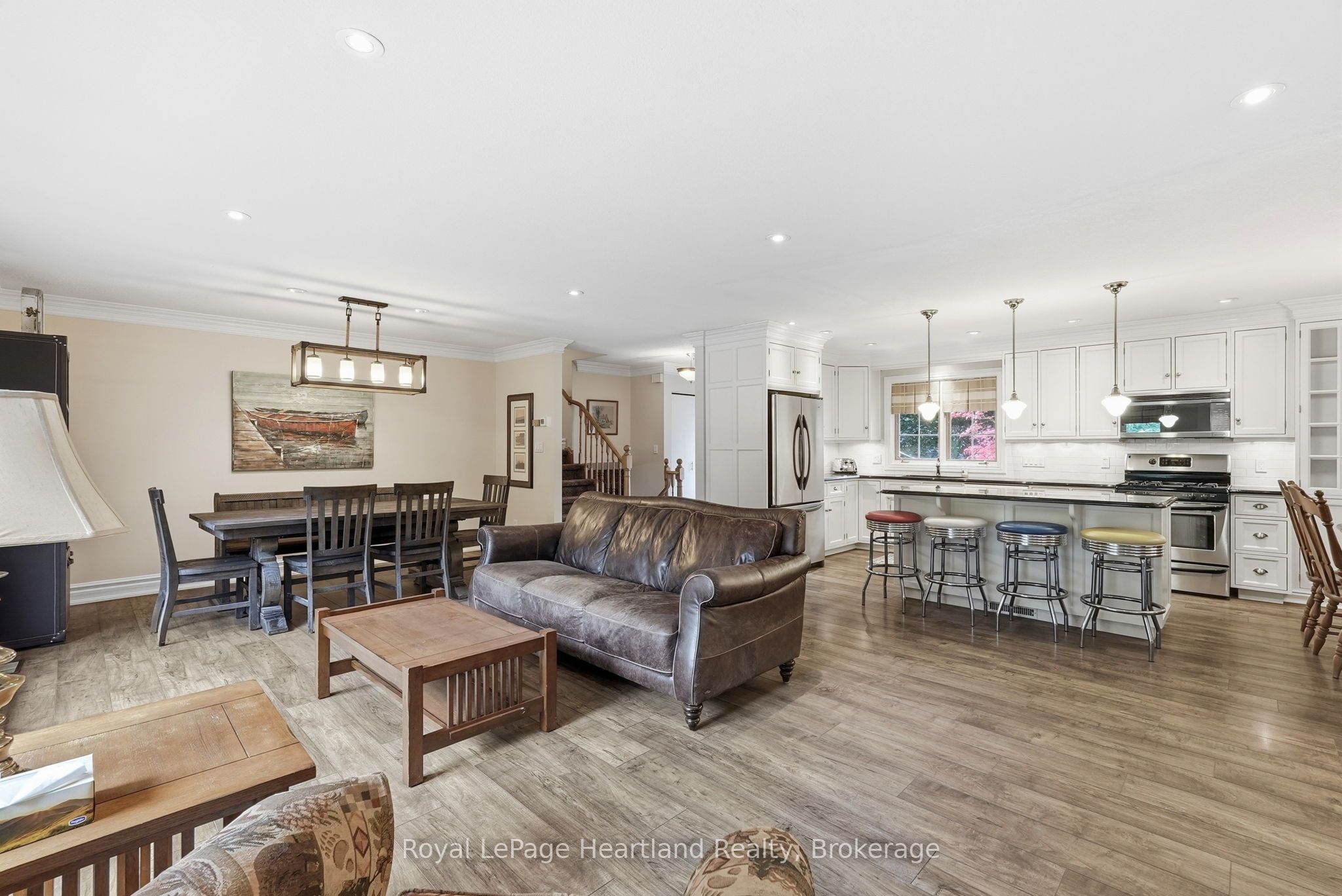 595 Inkerman Street W, North Perth, ON N4W 1C7 photo 5