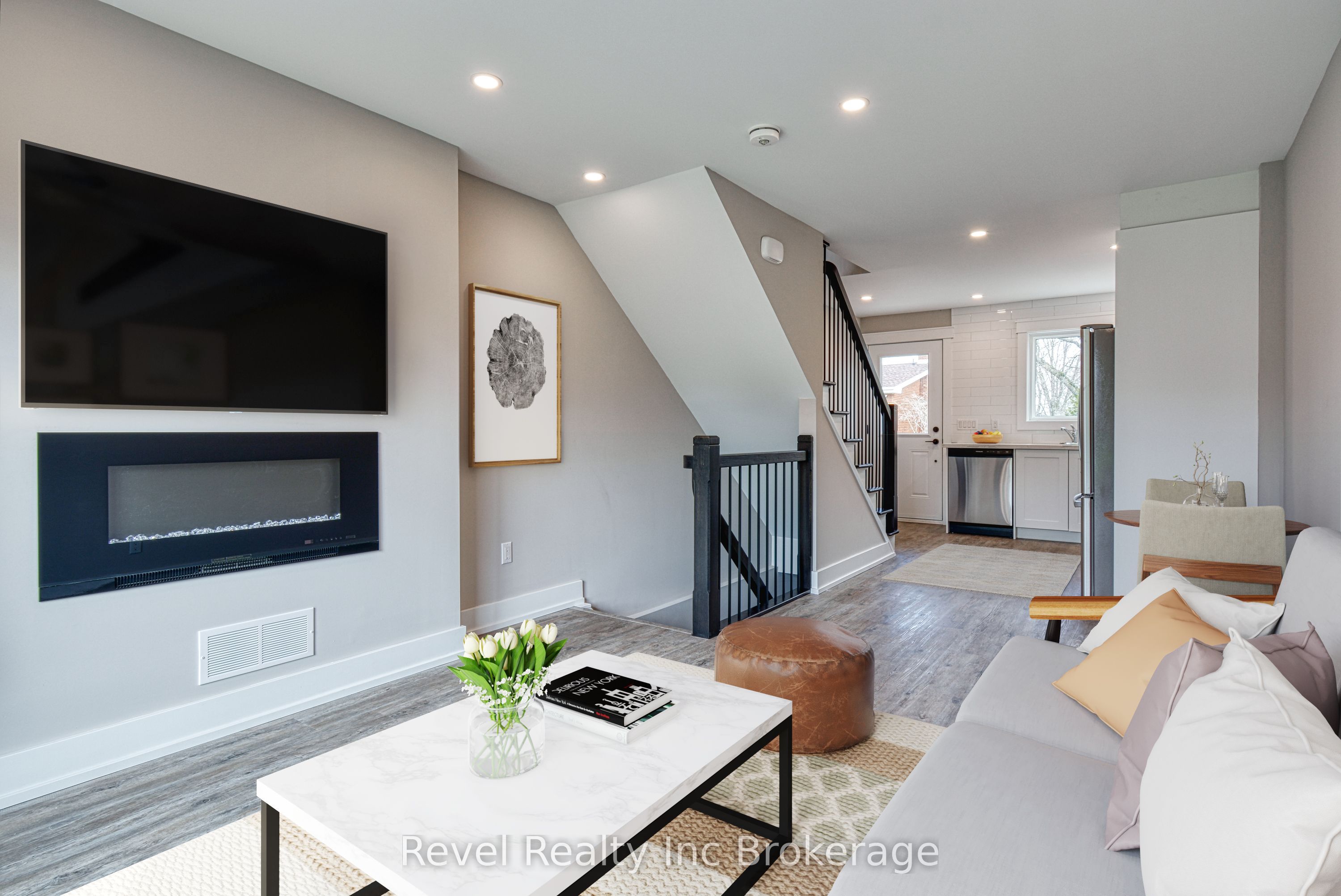 226 CLARKE Street N 9, Woodstock, ON N4S 7M7