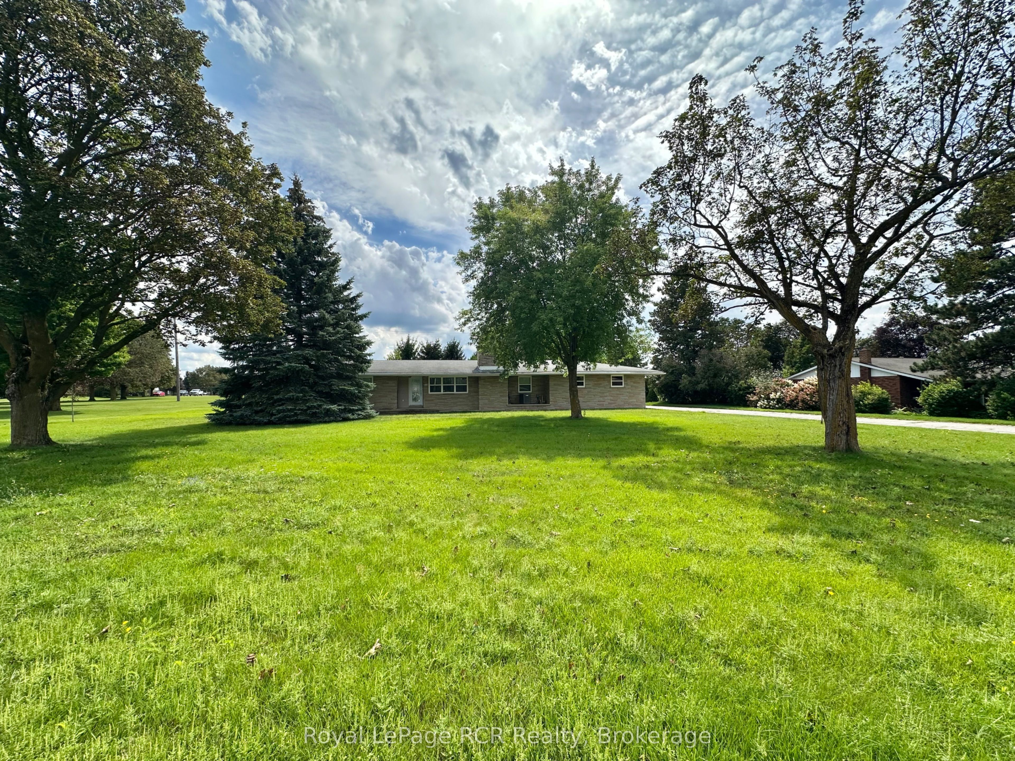 315 2nd Street, Hanover, ON N4N 1A4