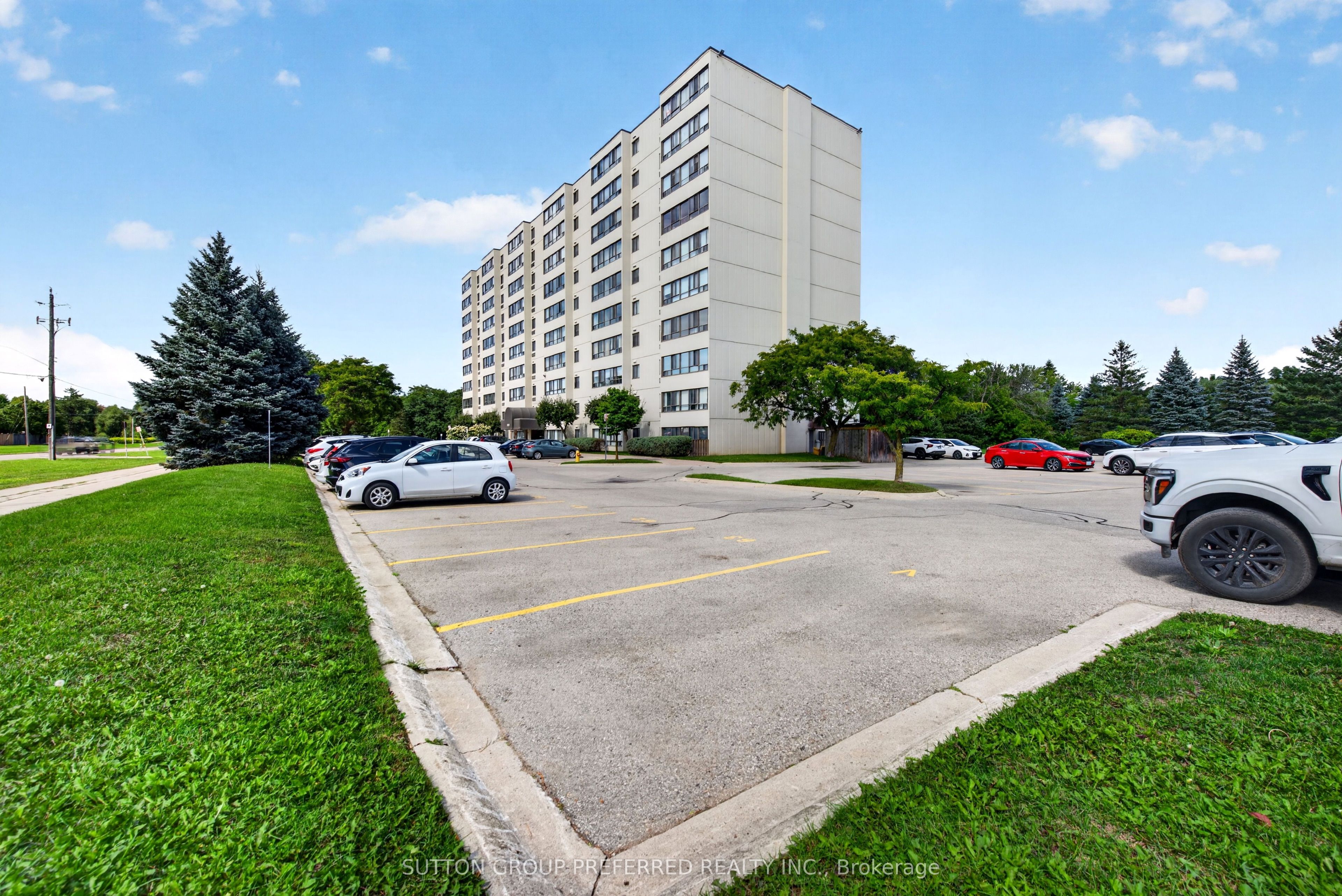 1600 Adelaide Street N 311, London North, ON N5X 3H6