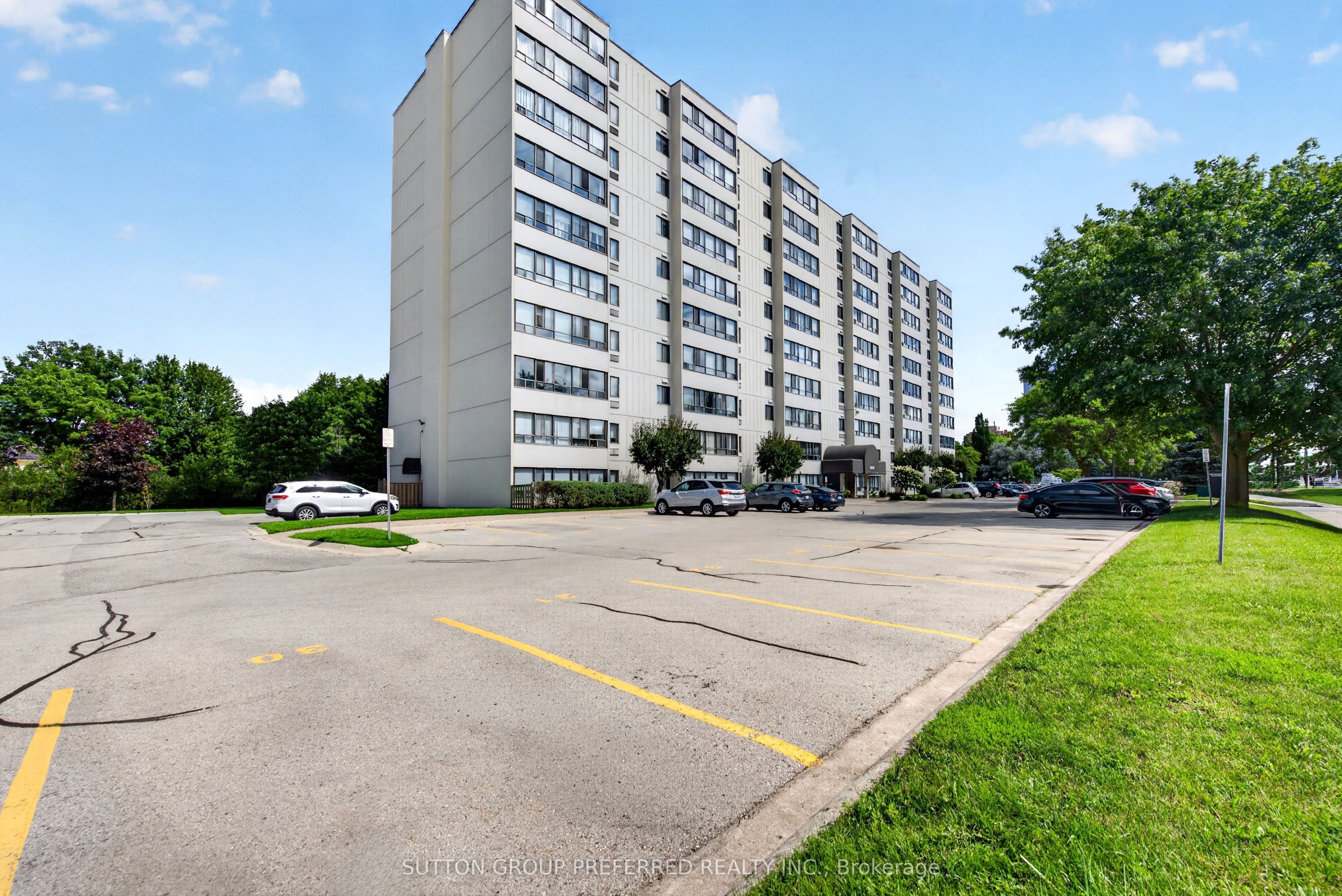 1600 Adelaide Street N 311, London North, ON N5X 3H6 photo 4