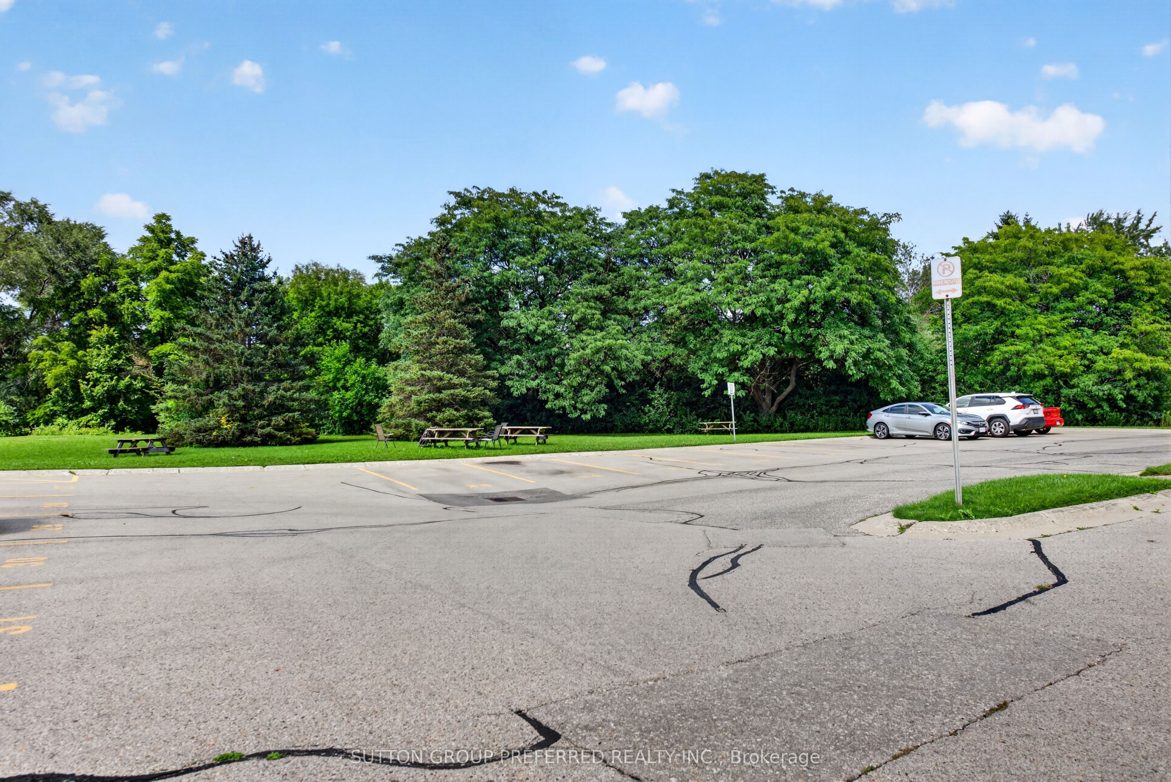 1600 Adelaide Street N 311, London North, ON N5X 3H6 photo 5