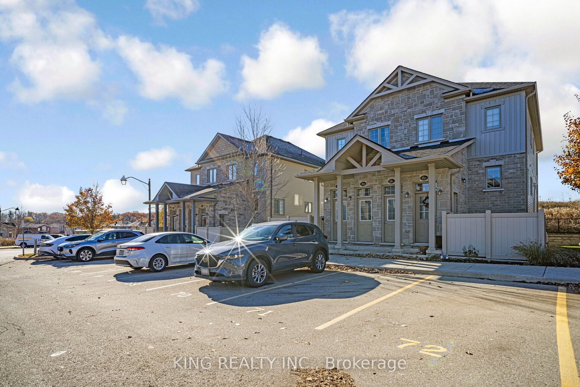 388 Old Huron Road 18 C, Kitchener, ON N2R 0J5 photo 2