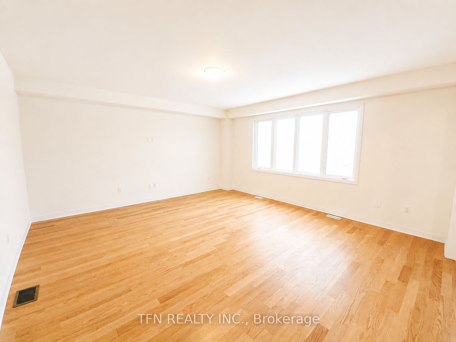8 Wilmot Road, Brantford, ON N3T 0K8 photo 3