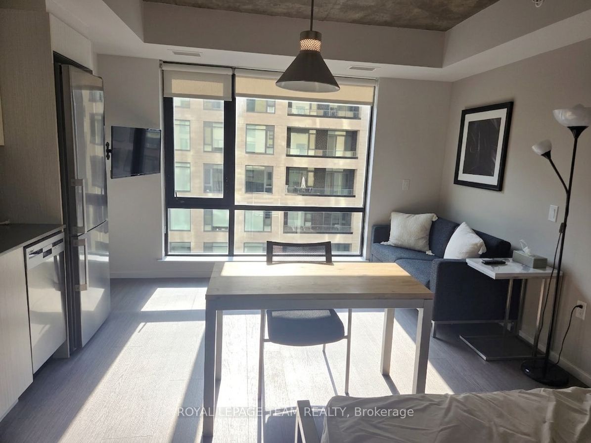 105 Champagne Avenue S 1118, Dows Lake - Civic Hospital and Area, ON K1S 5E5 photo 5