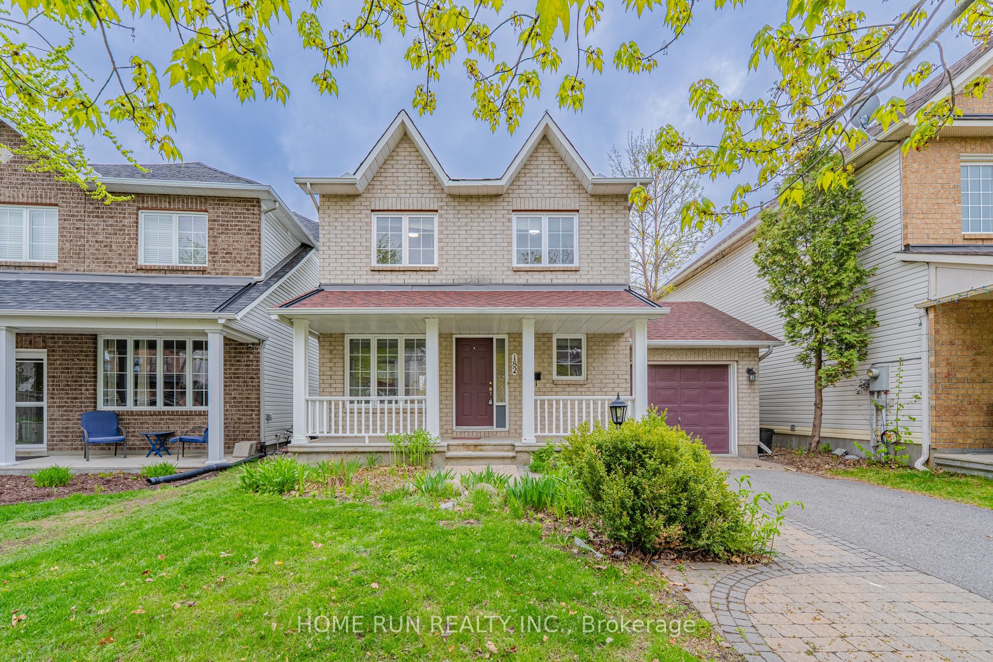 182 Windhurst Drive, Barrhaven, ON K2G 6J4