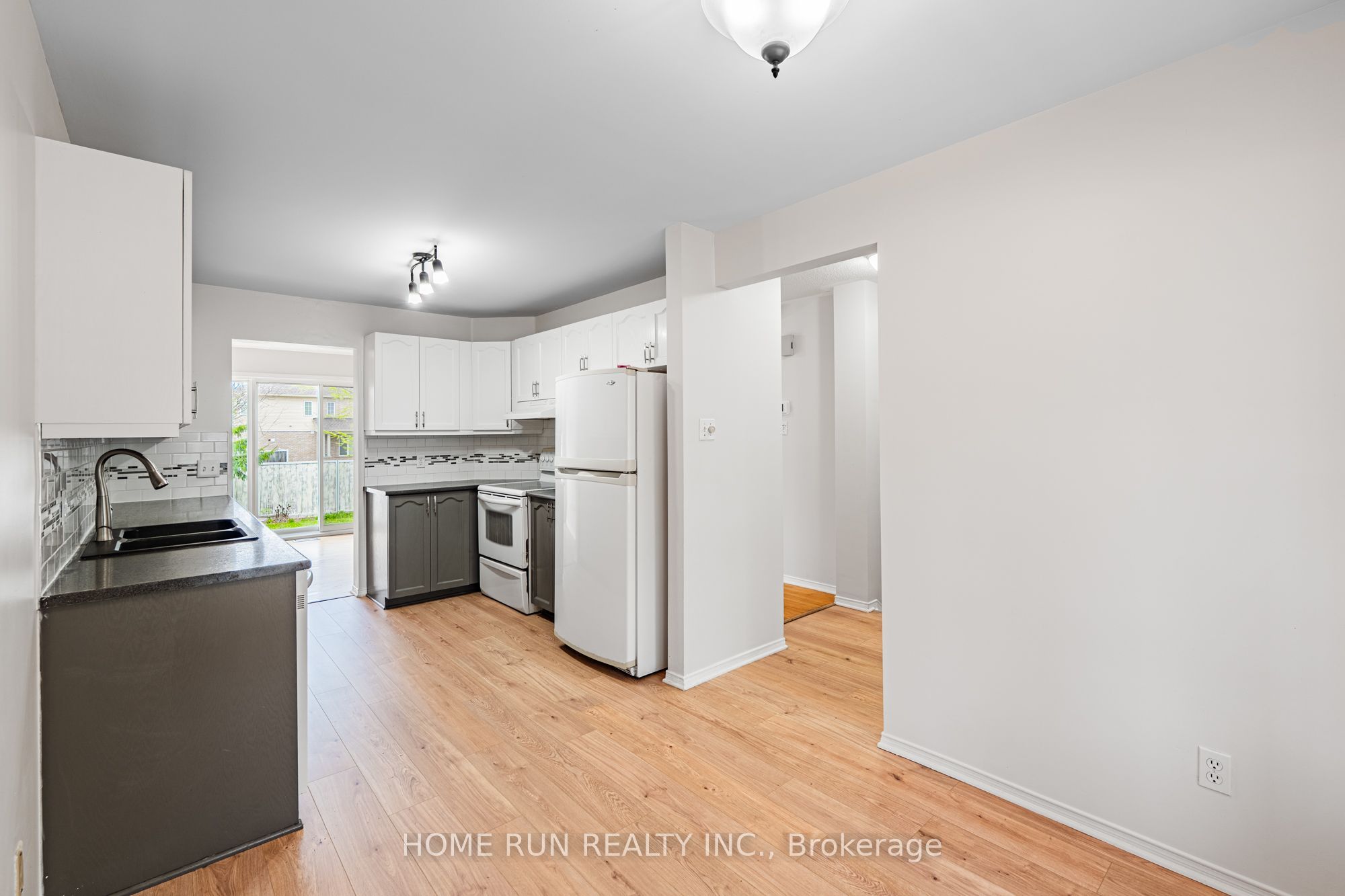 182 Windhurst Drive, Barrhaven, ON K2G 6J4 photo 4
