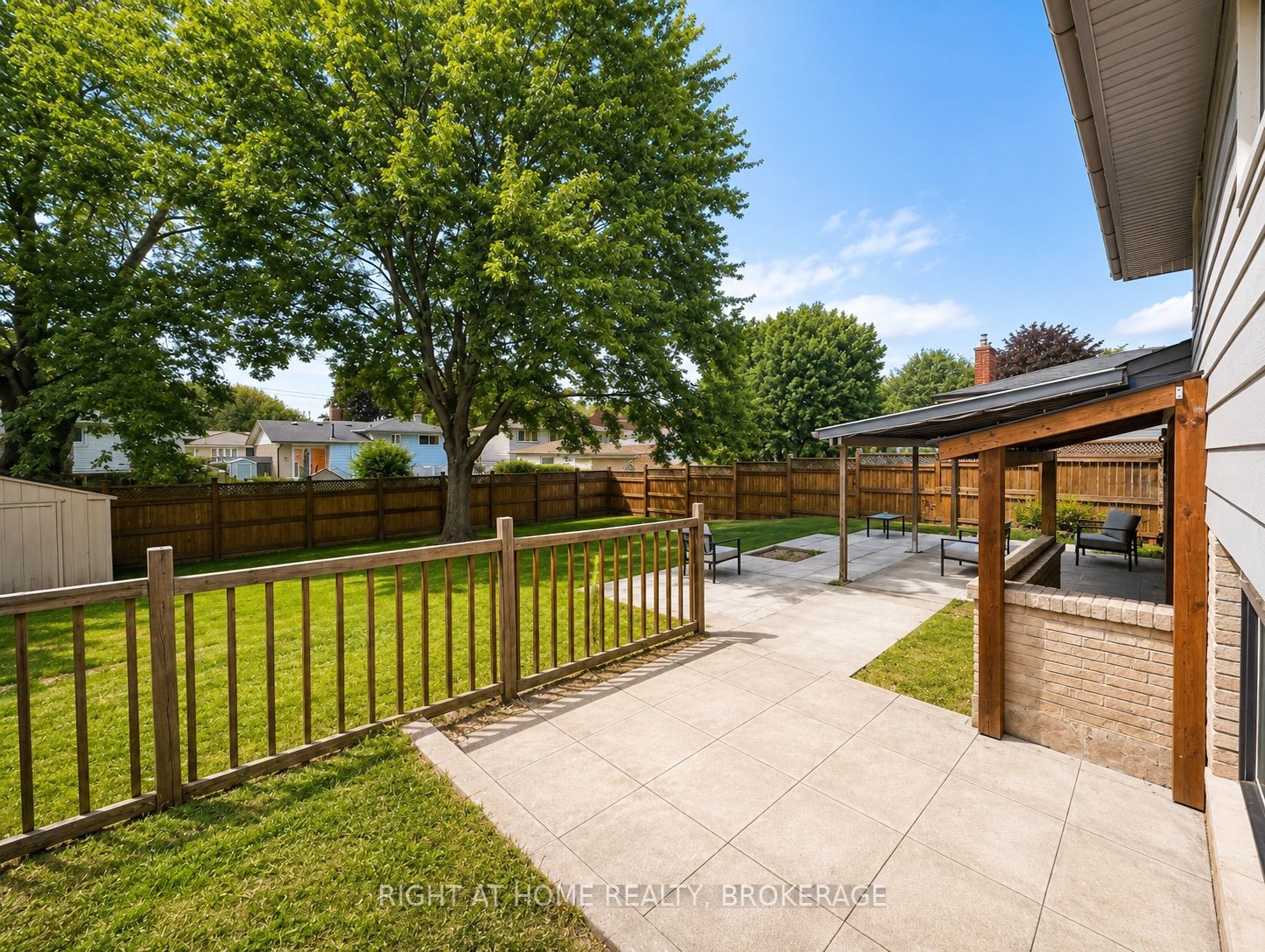 5821 Theresa Street, Niagara Falls, ON L2J 2A2 photo 3
