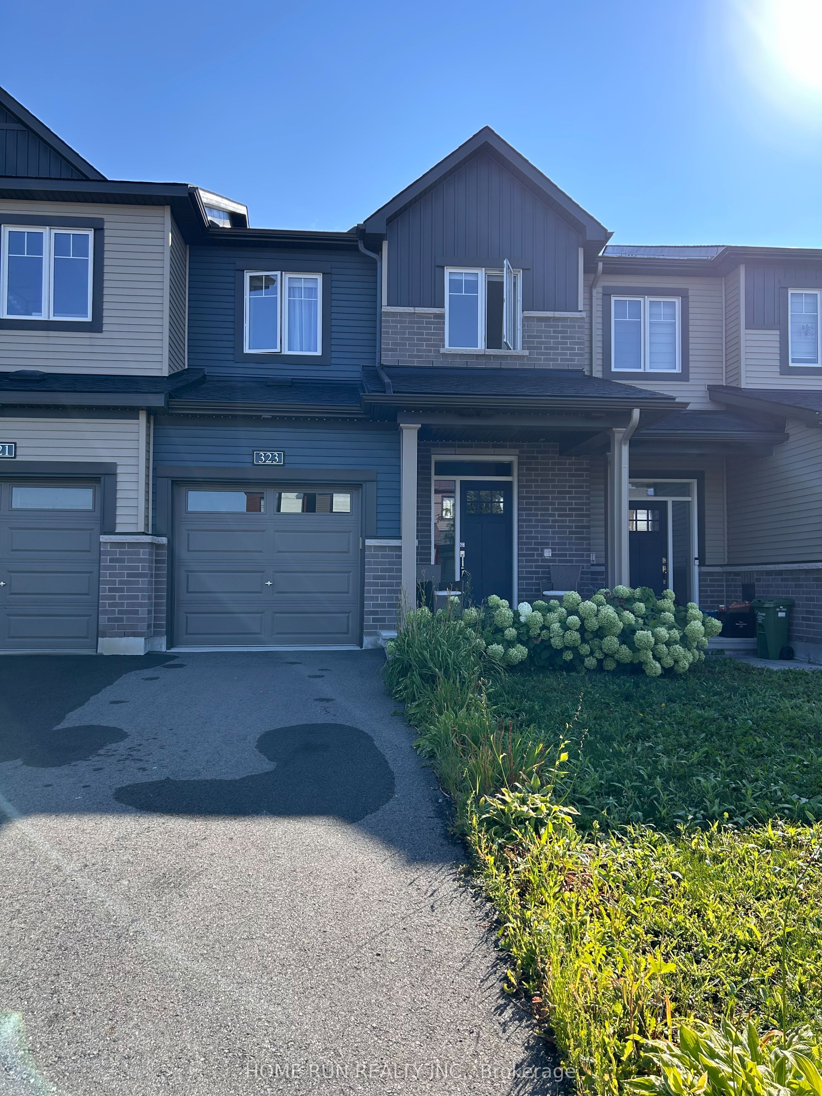 323 Blossom Pass Terrace, Orleans - Cumberland and Area, ON K4A 5P1