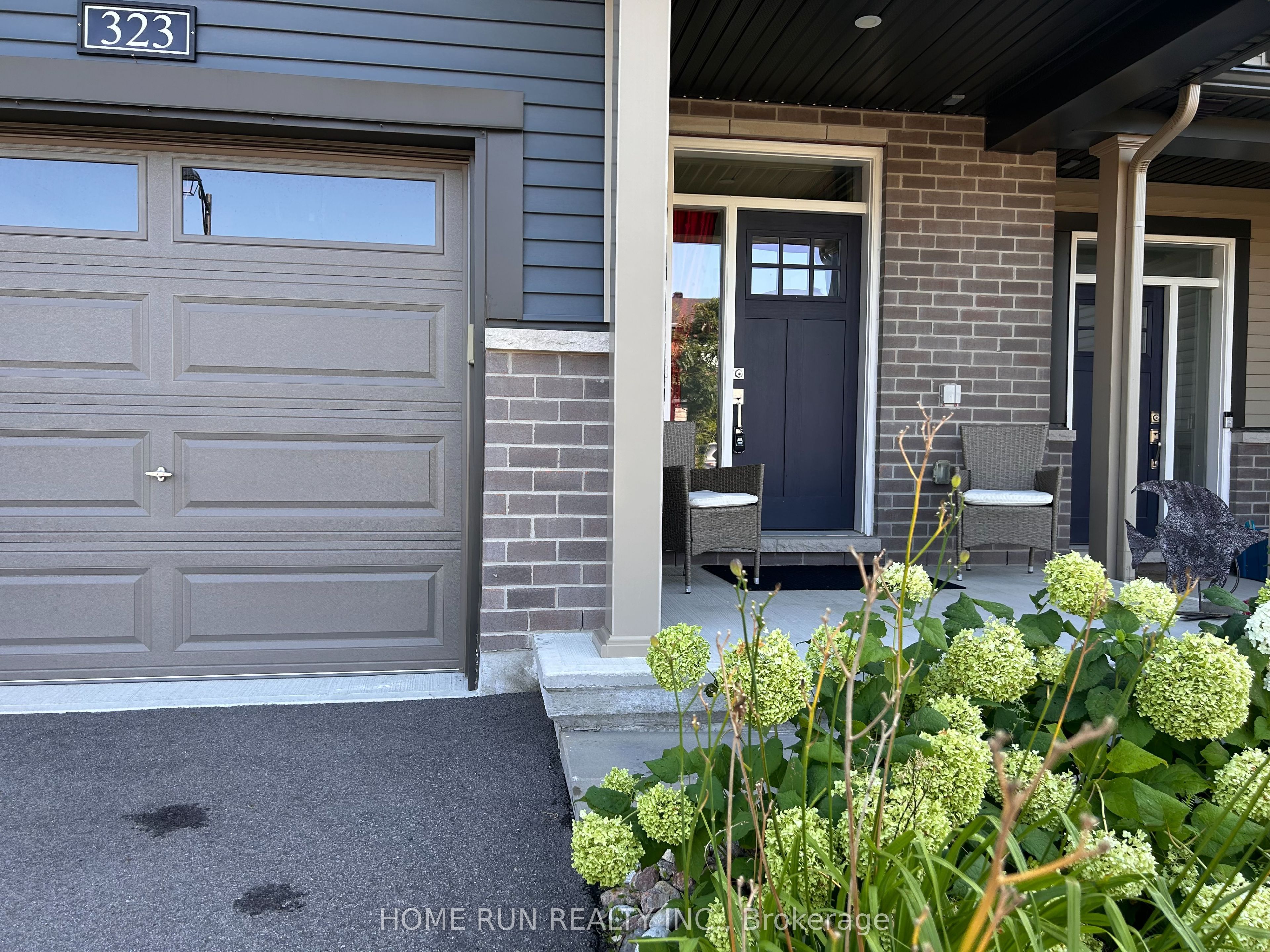 323 Blossom Pass Terrace, Orleans - Cumberland and Area, ON K4A 5P1 photo 2
