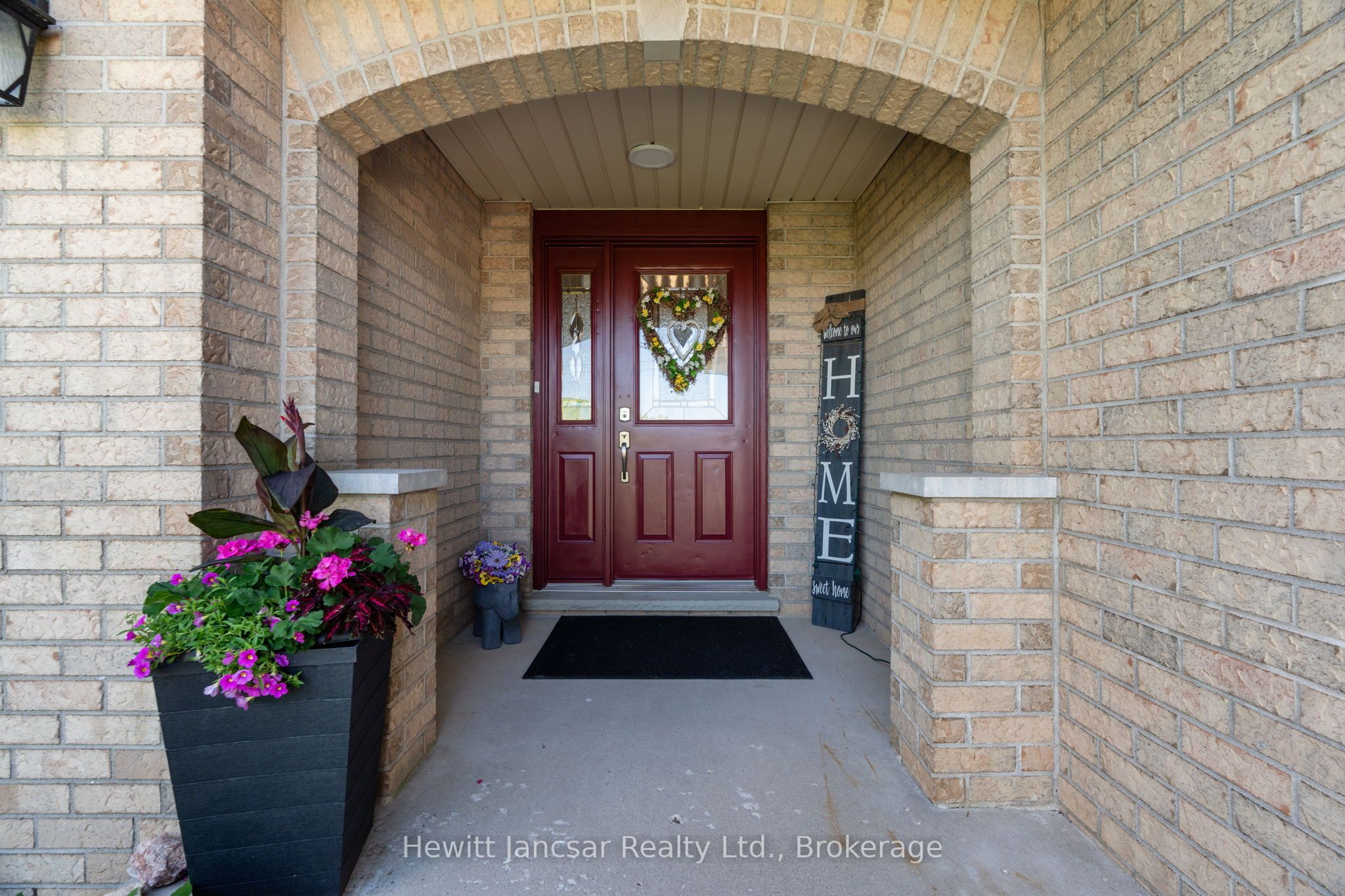 34381 DENFIELD Road, Lucan Biddulph, ON N0M 2S0 photo 5