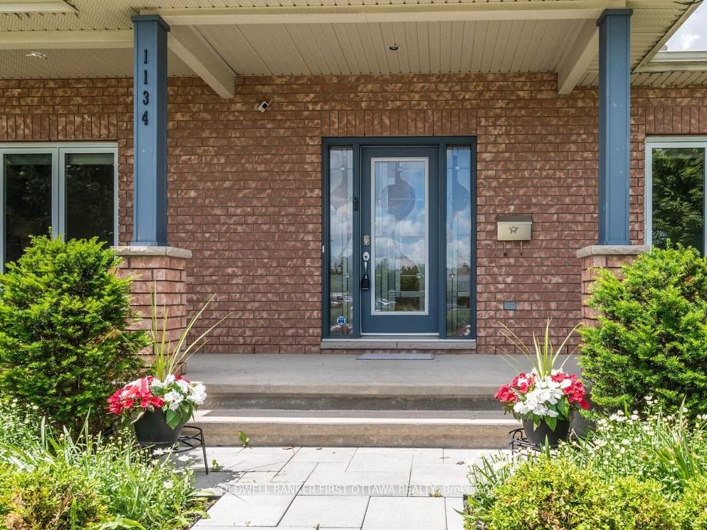 1134 Stittsville Main Street, Stittsville - Munster - Richmond, ON K2S 0B9 photo 2