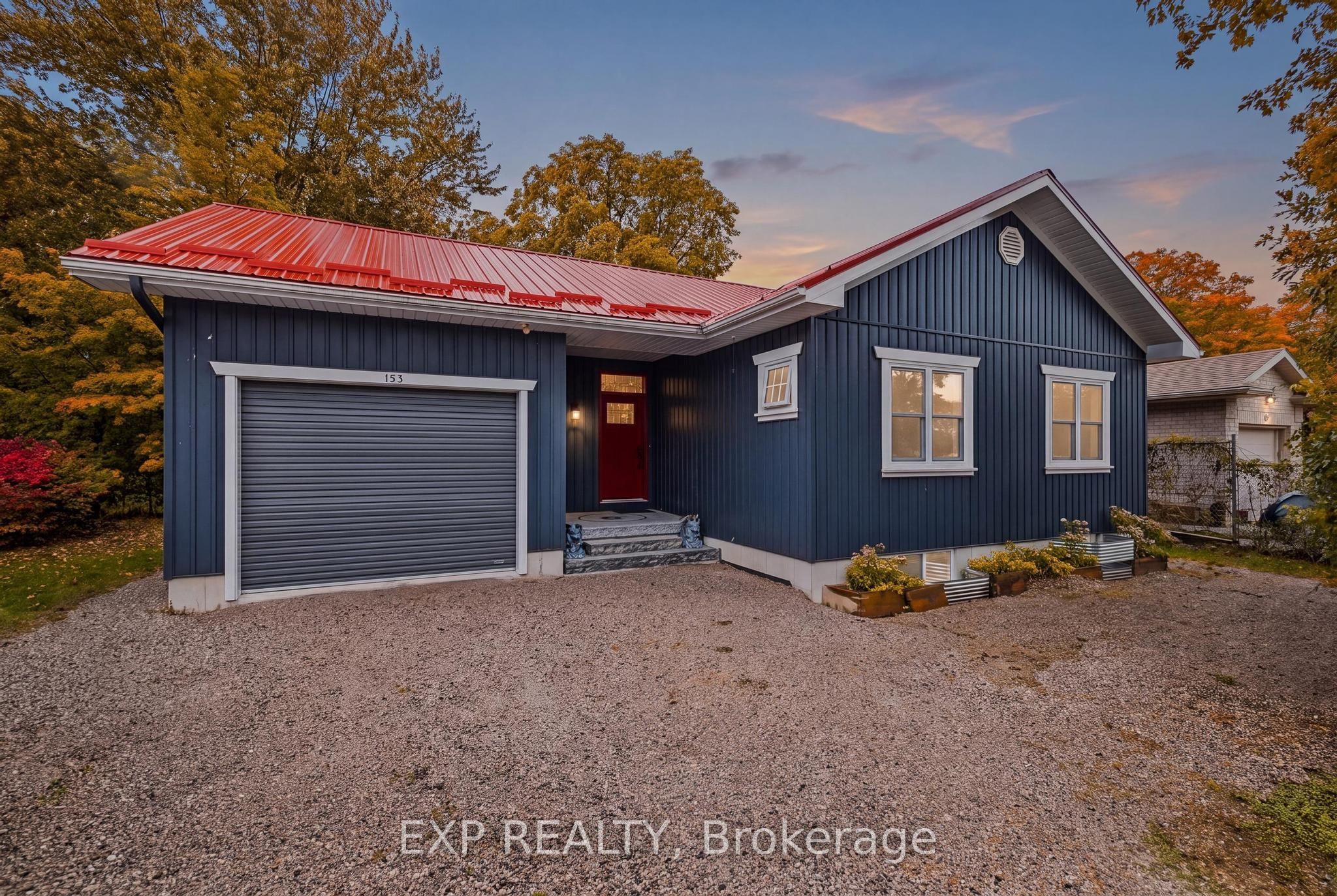 153 James Street, Huron East, ON N0K 1W0