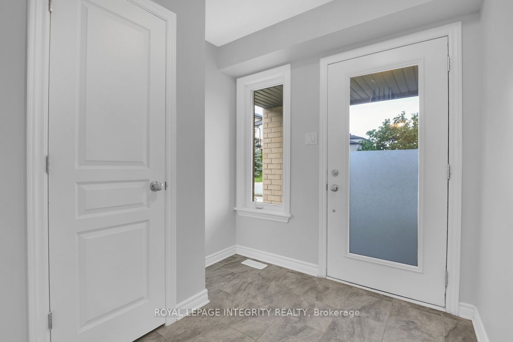 180 Poplin Street, Blossom Park - Airport and Area, ON K4M 0G9 photo 3