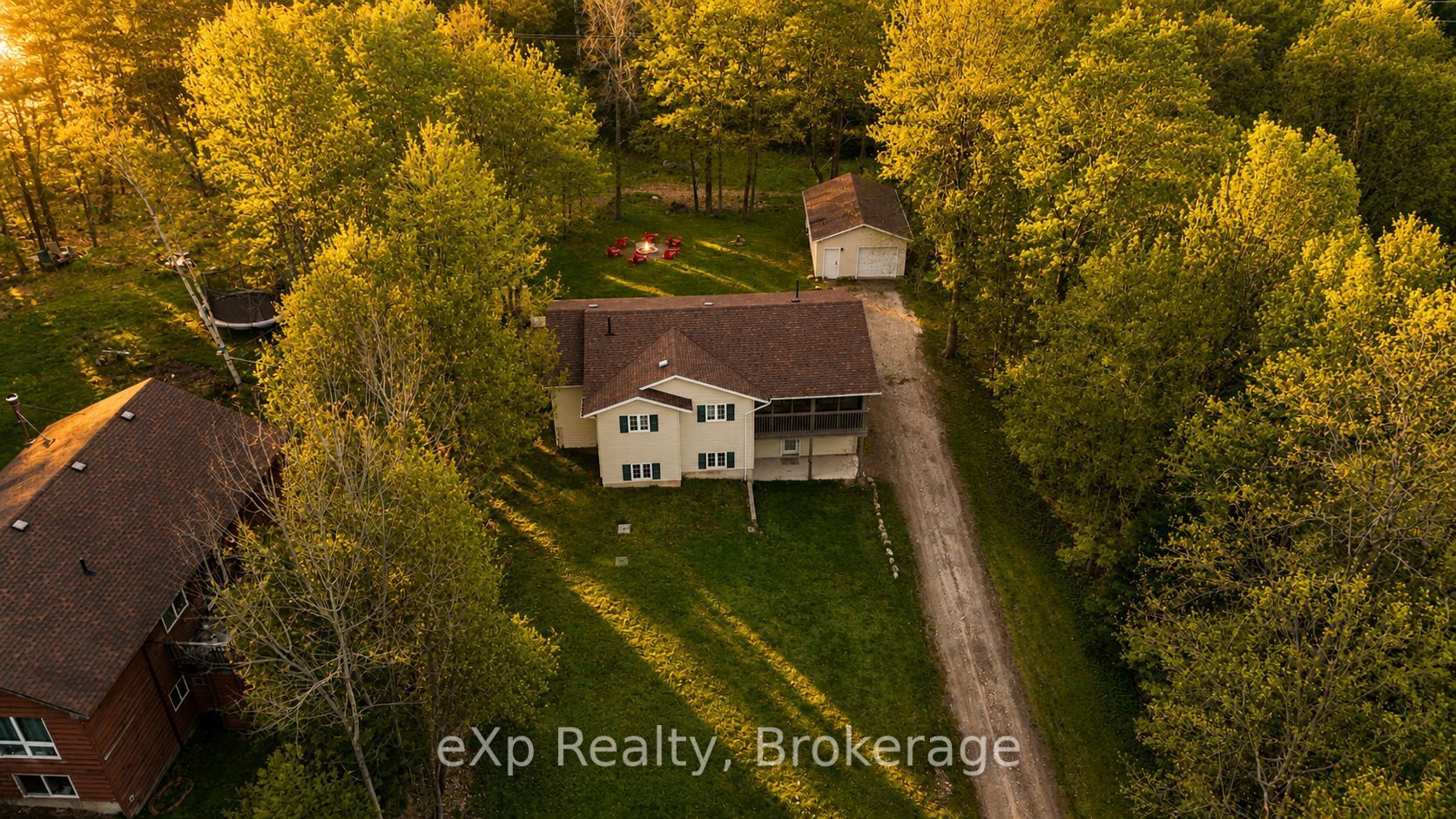 1084 Bonnie Lake Road, Bracebridge, ON P1L 1W9 photo 4