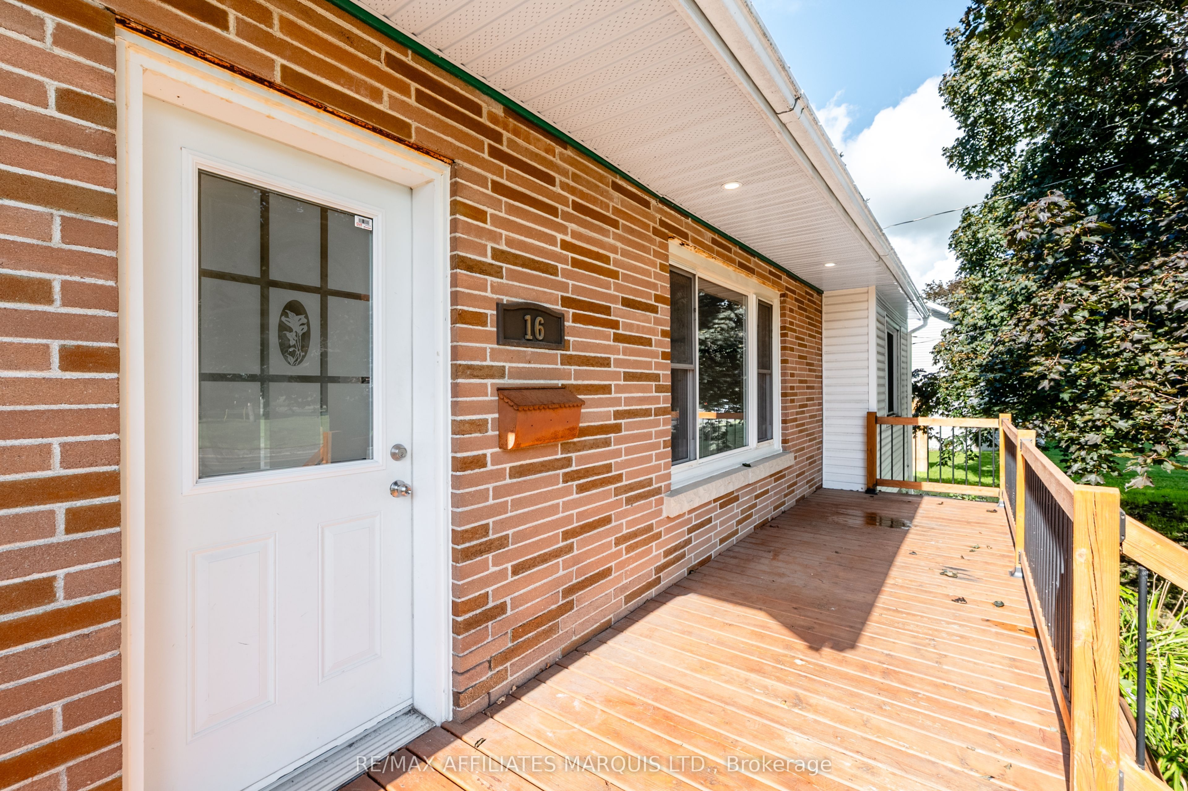 16 Front Street, North Stormont, ON K0C 1K0 photo 3