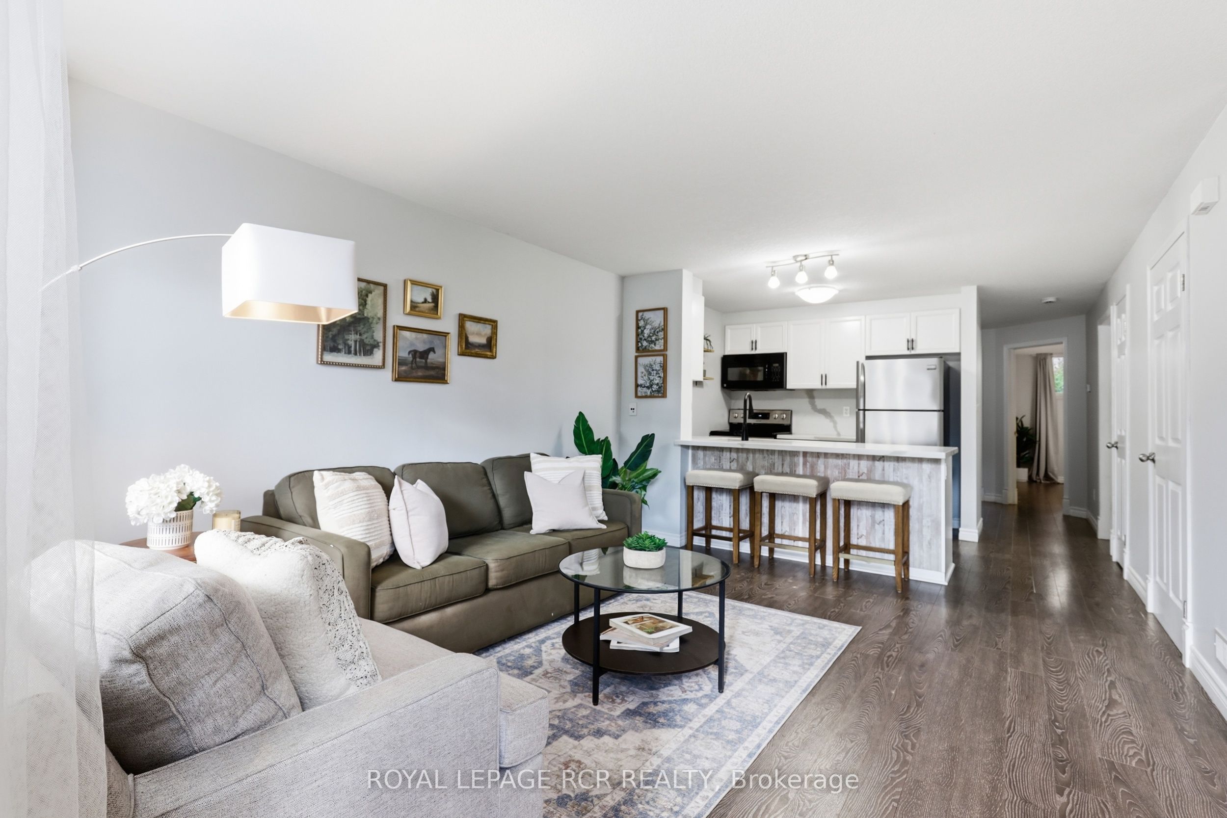 35 MOUNTFORD Drive 25, Guelph, ON N1E 0G6 photo 3