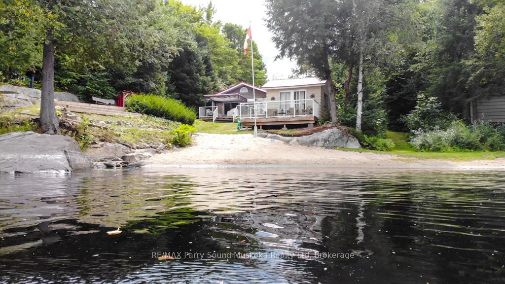 301 Farleys Road, Whitestone, ON P0A 1G0