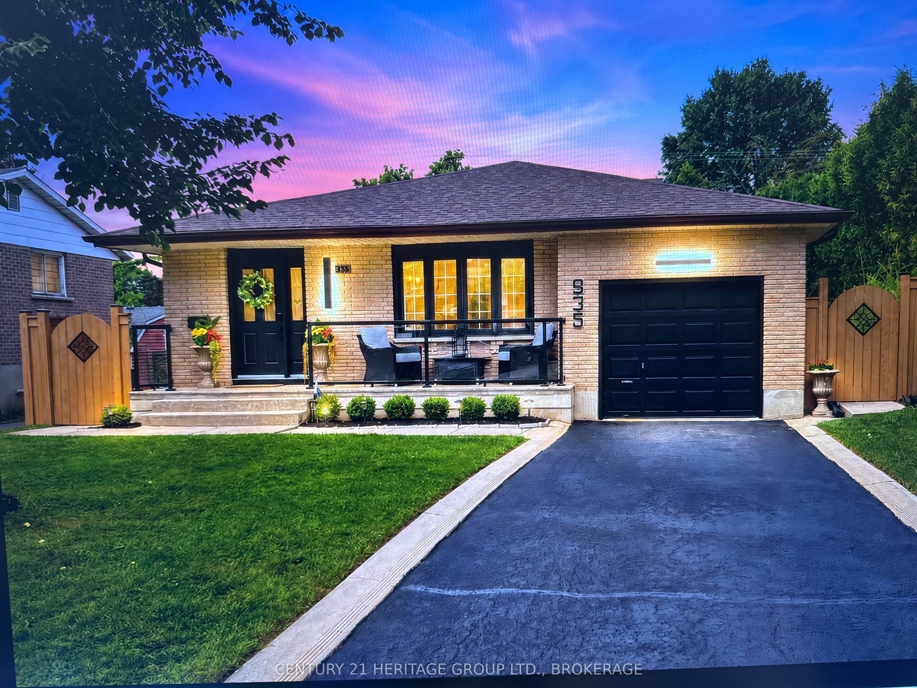 935 Pembridge Crescent, Kingston, ON K7M 6C6