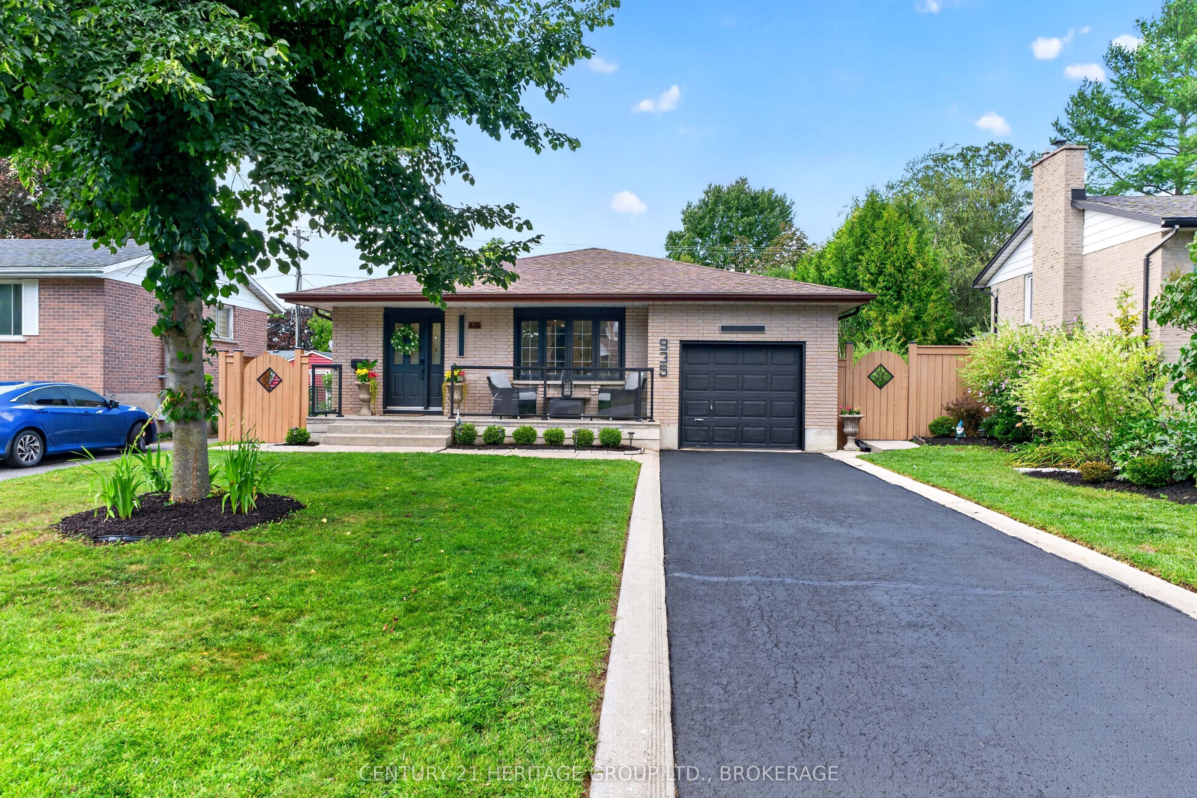 935 Pembridge Crescent, Kingston, ON K7M 6C6 photo 2