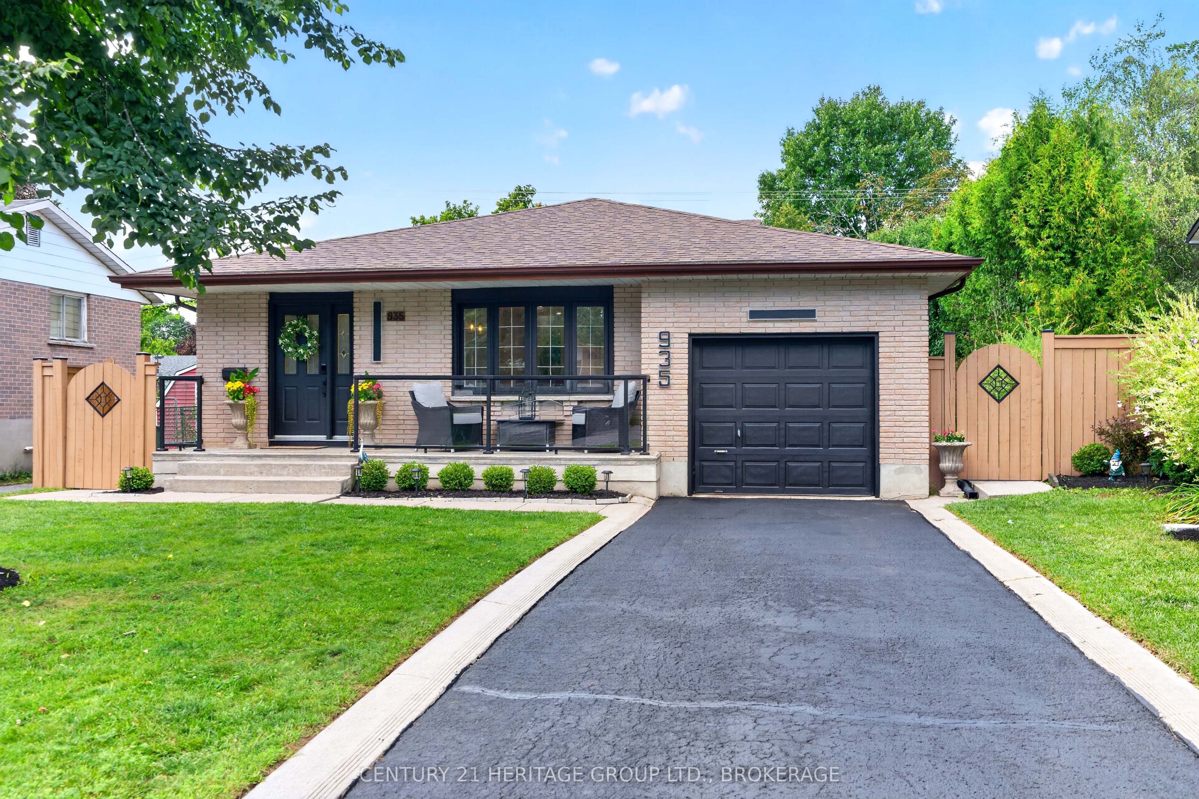 935 Pembridge Crescent, Kingston, ON K7M 6C6 photo 3