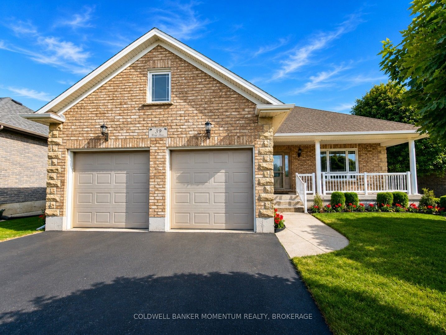 39 Ross Avenue N, Norfolk, ON N3Y 0B2