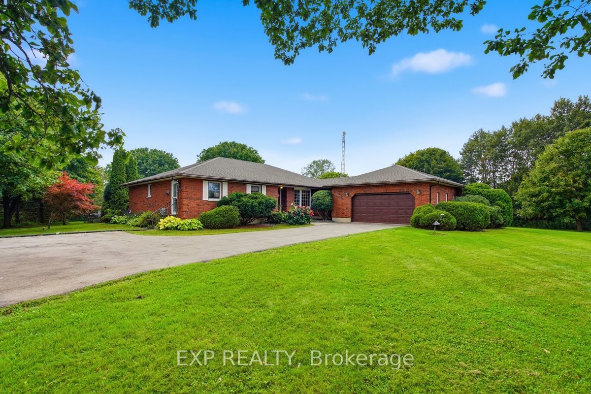 23401 Melbourne Road, Southwest Middlesex, ON N0L 1A0 photo 4