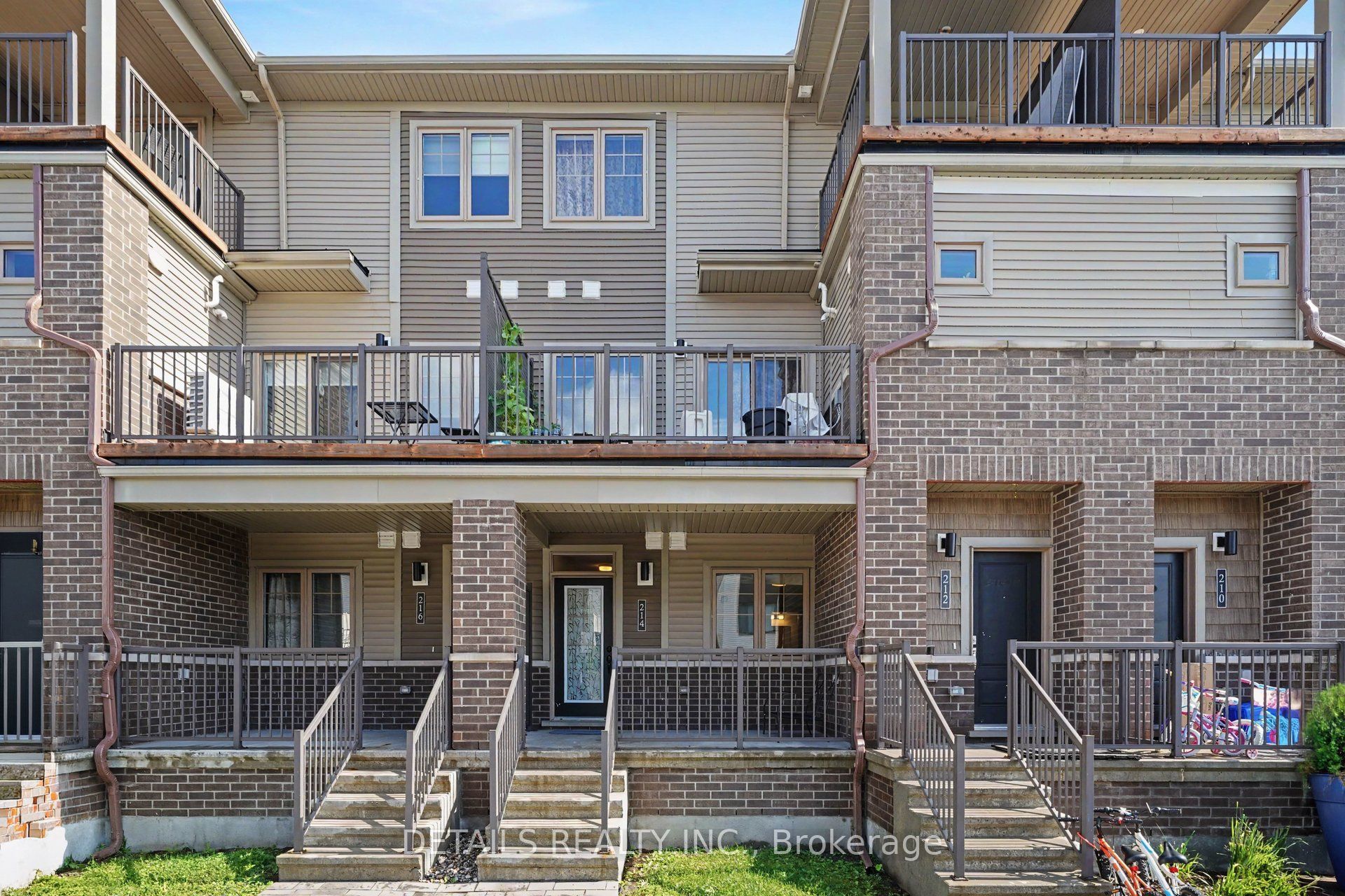214 Anyolite Private, Barrhaven, ON K2J 7J3 photo 2